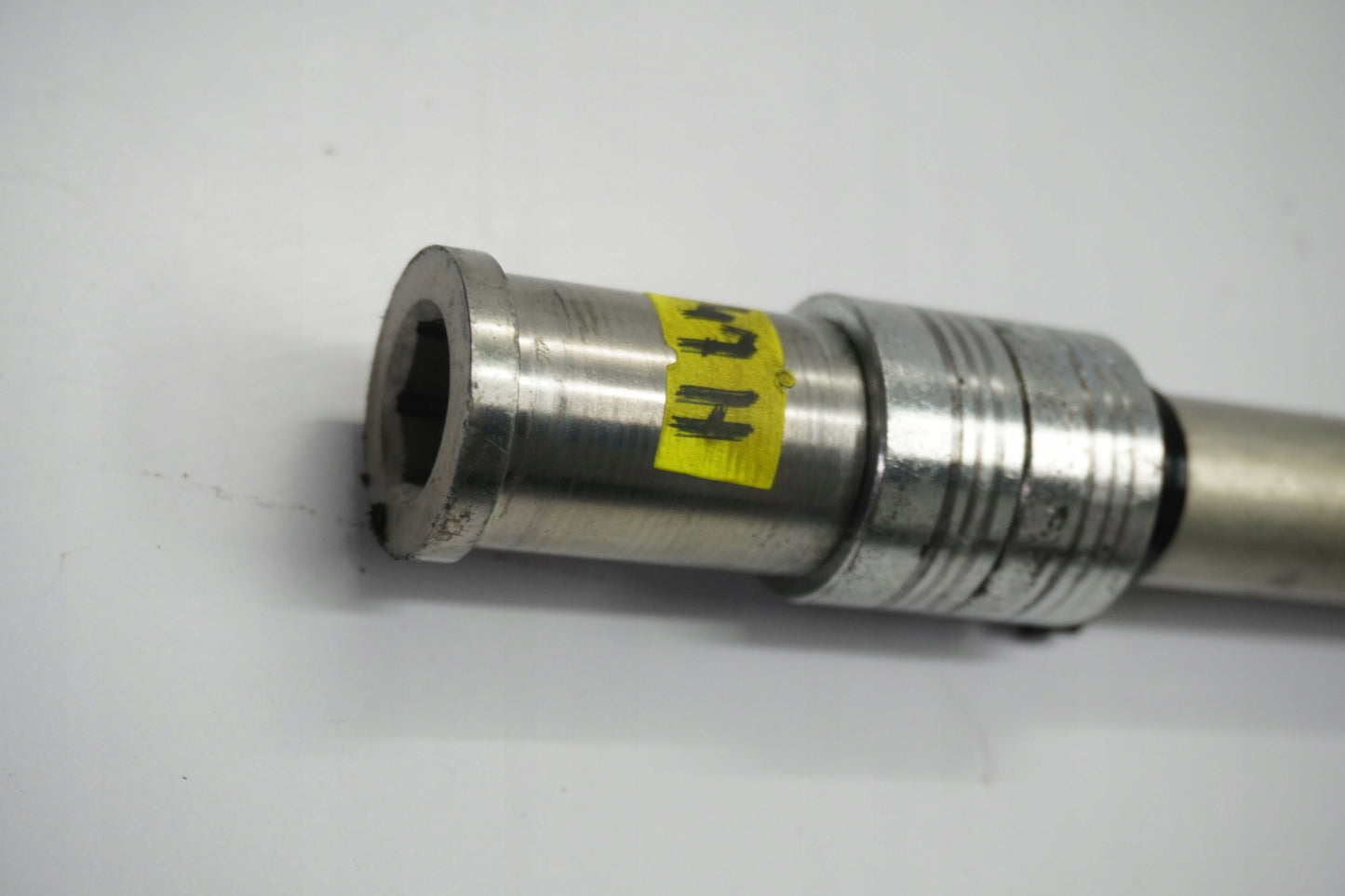 KAWASAKI NINJA 650 23- Vorderachse Achse vorne Radachse front axle 2