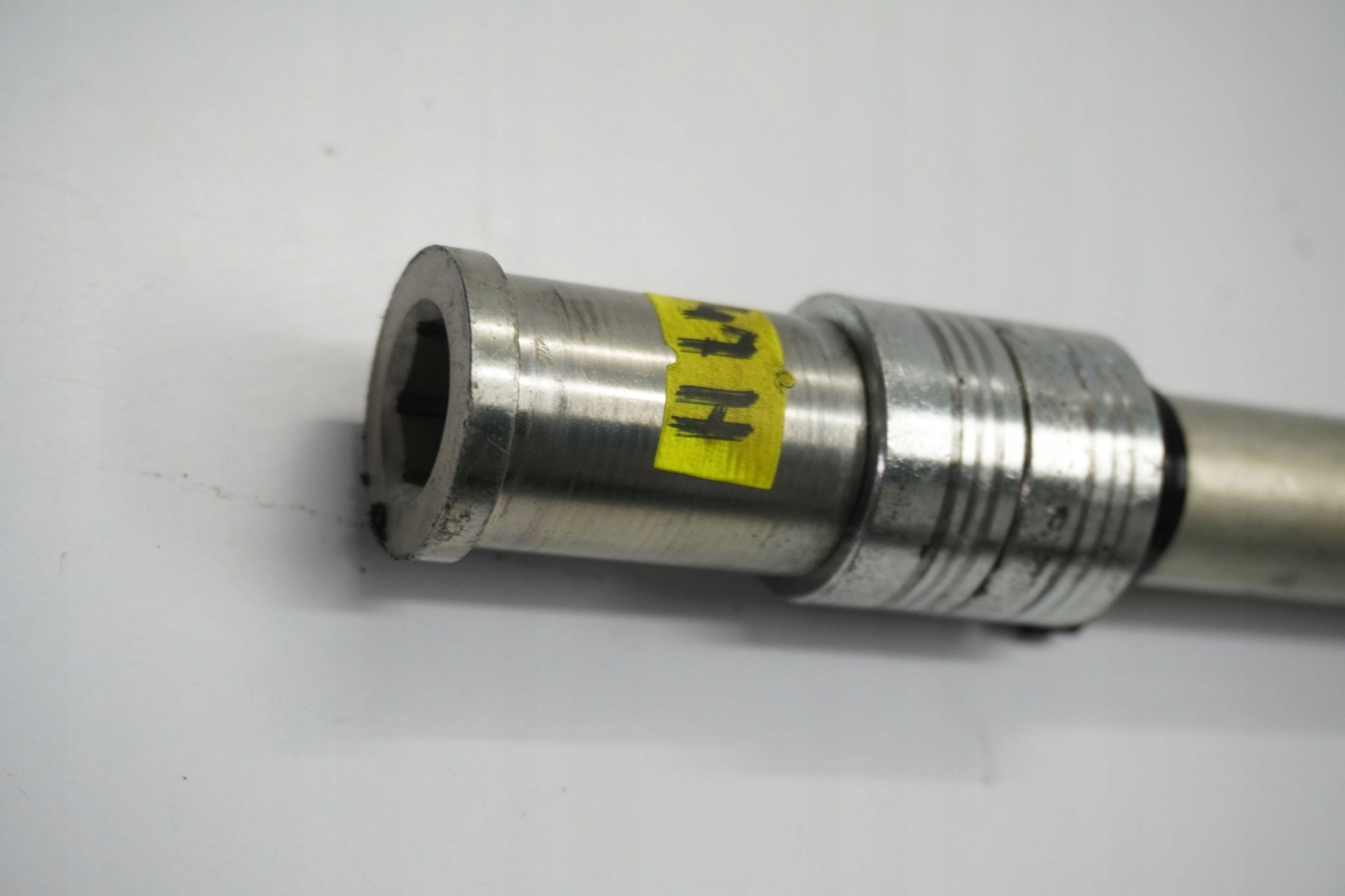 KAWASAKI NINJA 650 23- Vorderachse Achse vorne Radachse front axle 2