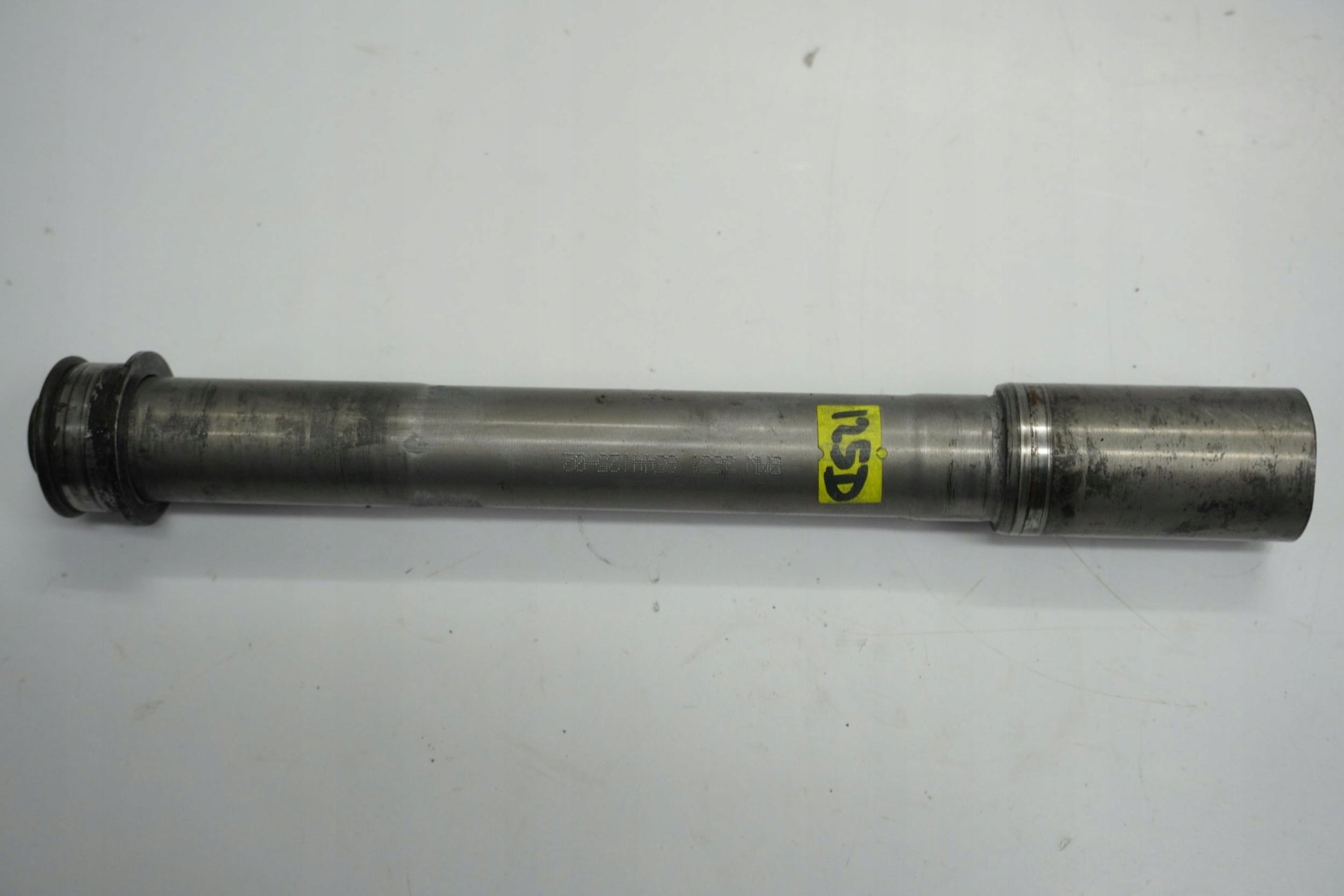 BMW R 1200 R K53 15-18 Vorderachse Achse vorne Radachse front axle 3