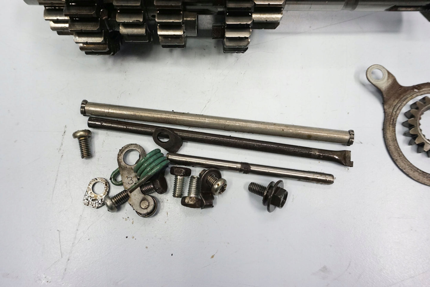 SUZUKI SFV 650 GLADIUS 09-16 Getriebe Gearbox 12