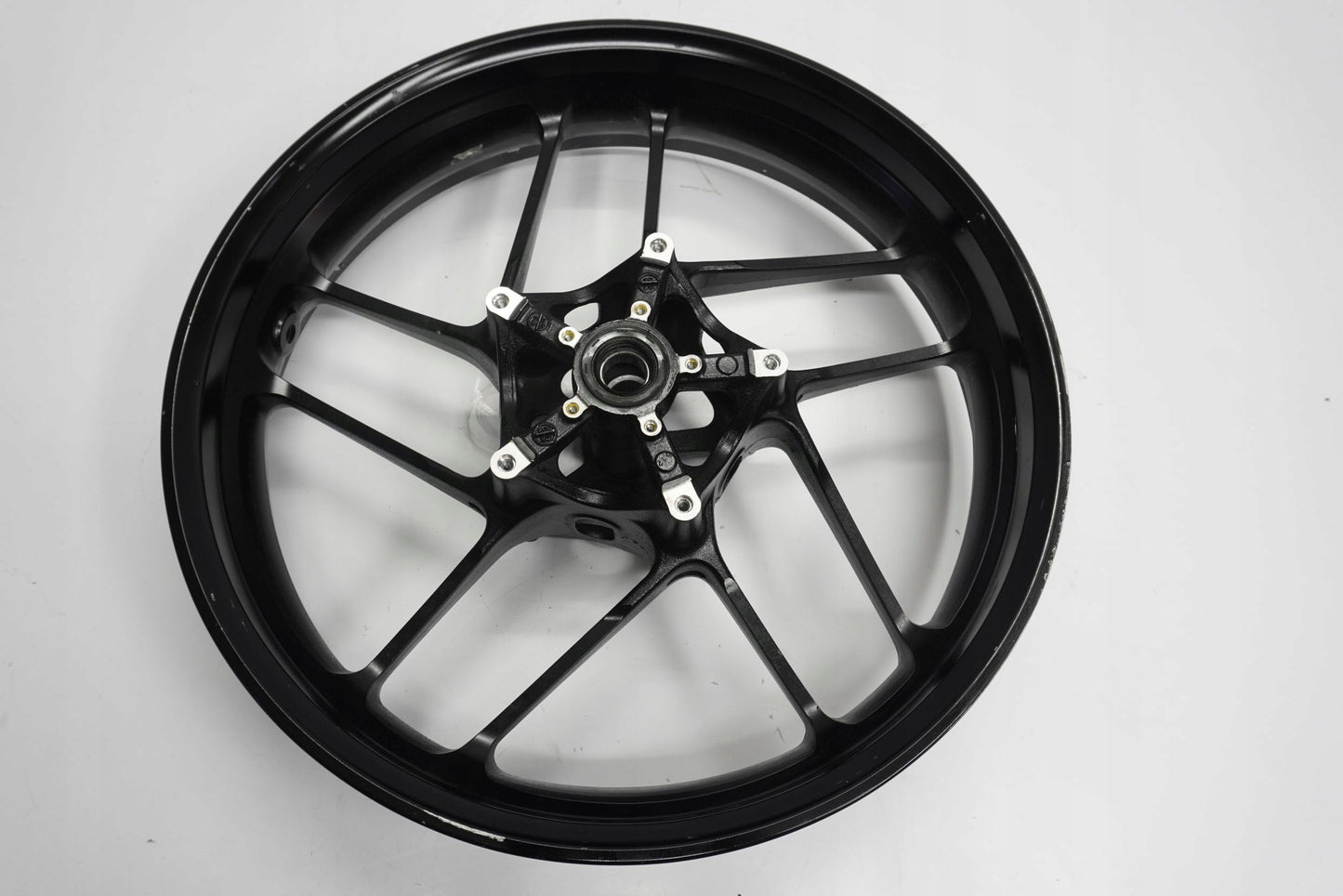 YAMAHA MT-09 24- Felge vorne Wheel Vorderrad 13