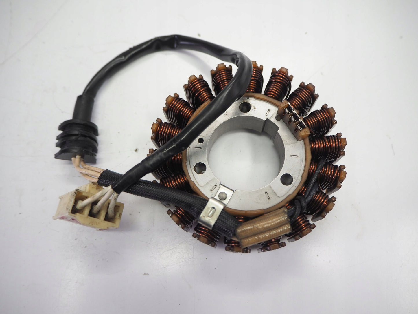 YAMAHA XJ6 N 09-16 Lichtmaschine Stator Generator Lima Alternator 4