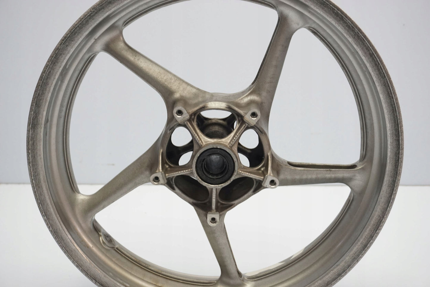 YAMAHA YZF-R1 RN22 09-15 Felge vorne Wheel Vorderrad