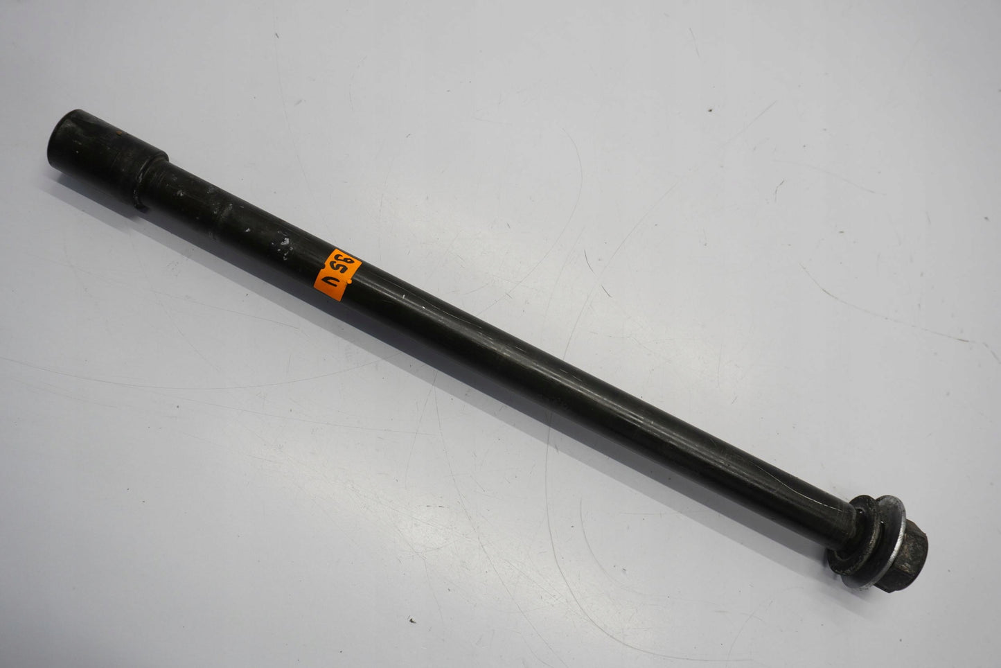 YAMAHA FJR 1300 06-12 Hinterachse Achse hinten Radachse rear axle 6