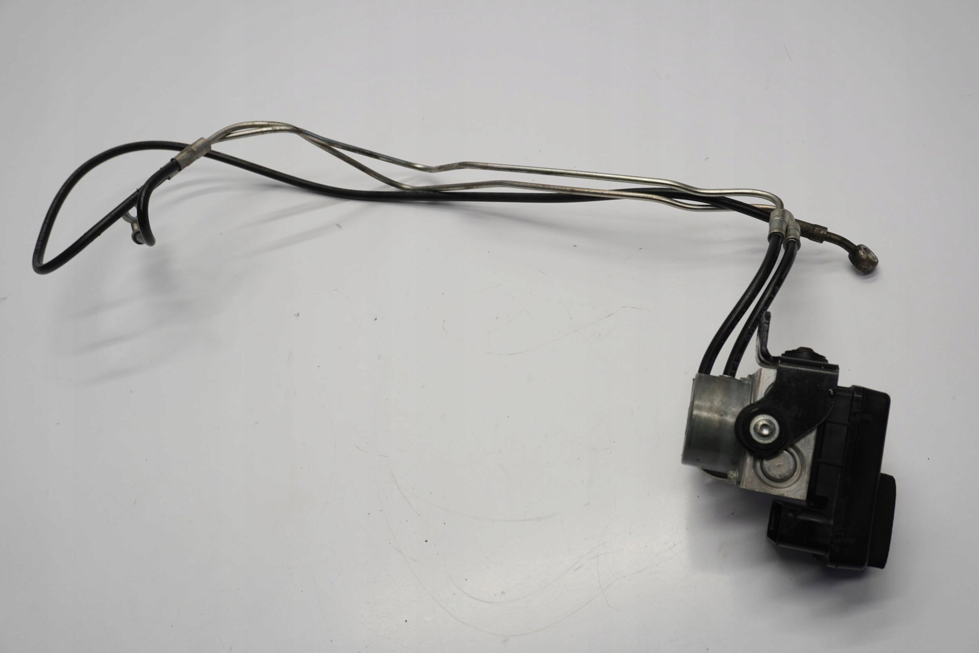 DUCATI HYPERMOTARD 821 13-15 ABS Pumpe Druckmodulator 6