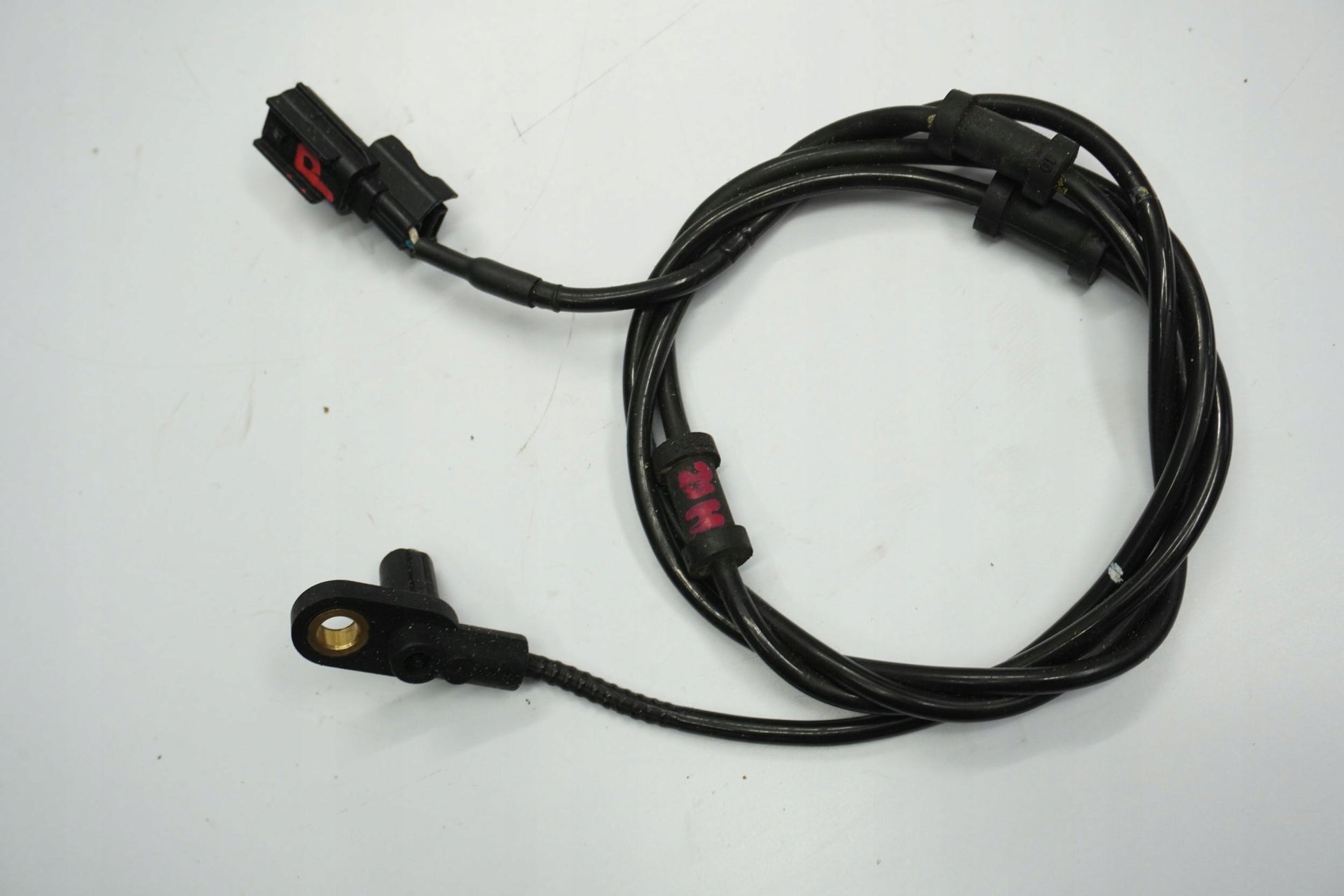 HONDA CRF 1000 L AFRICA TWIN 15-17 ABS Sensor vorne 2