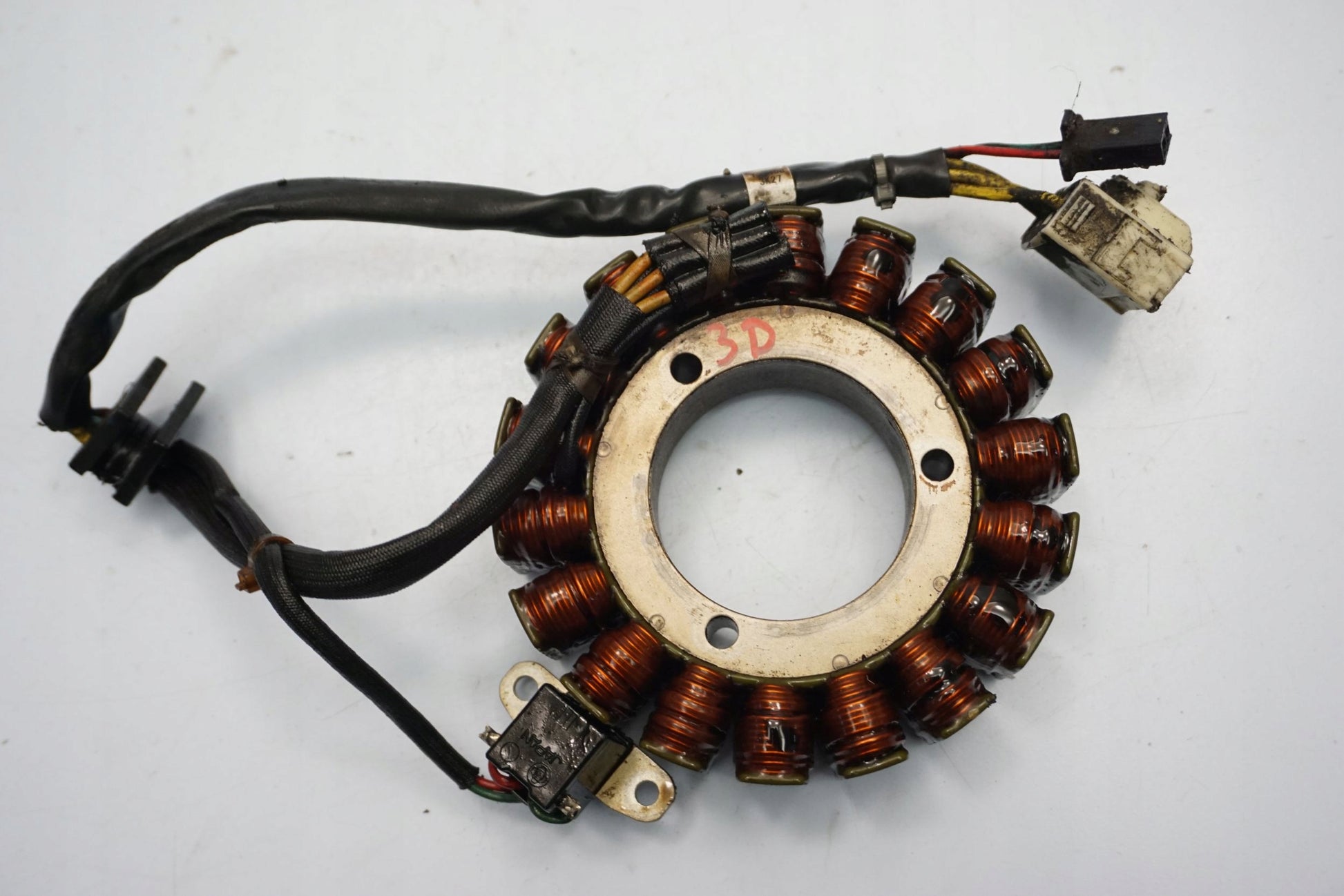 SUZUKI DL 1000 V-STROM 14-16 Lichtmaschine Stator Generator Lima Alternator 4