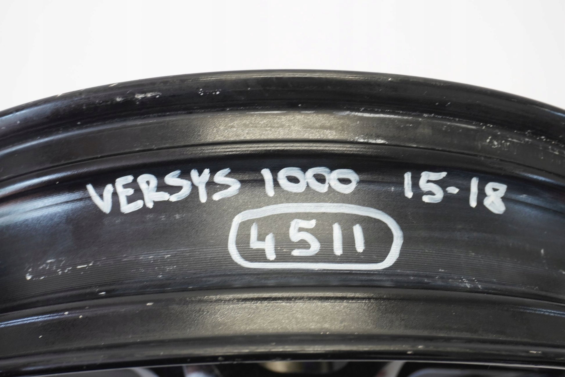 KAWASAKI VERSYS 1000 15-18 Felge vorne Wheel Vorderrad 5