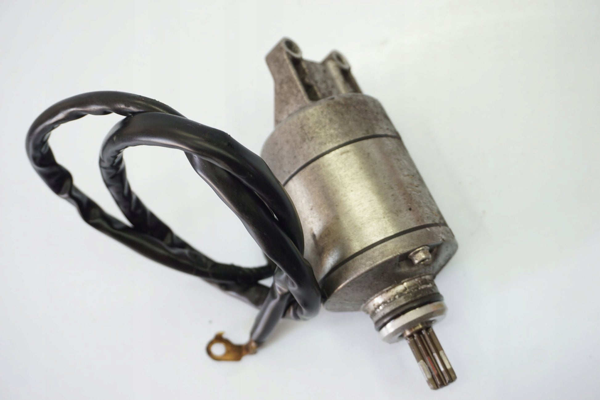 SUZUKI GSX-R 600 750 K8 K9 L0 Anlasser Starter Motor 3
