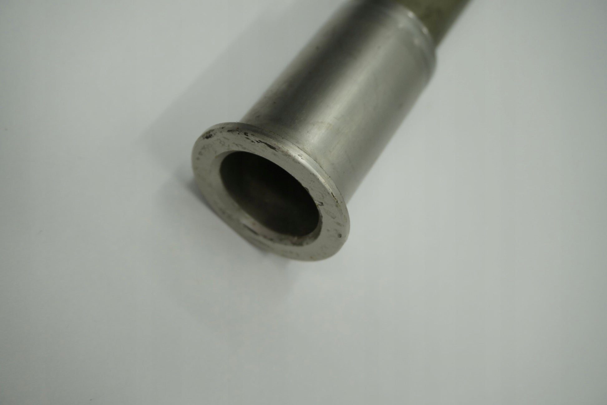 SUZUKI GSX-R 600 750 K4-K5 Vorderachse Achse vorne Radachse front axle 4