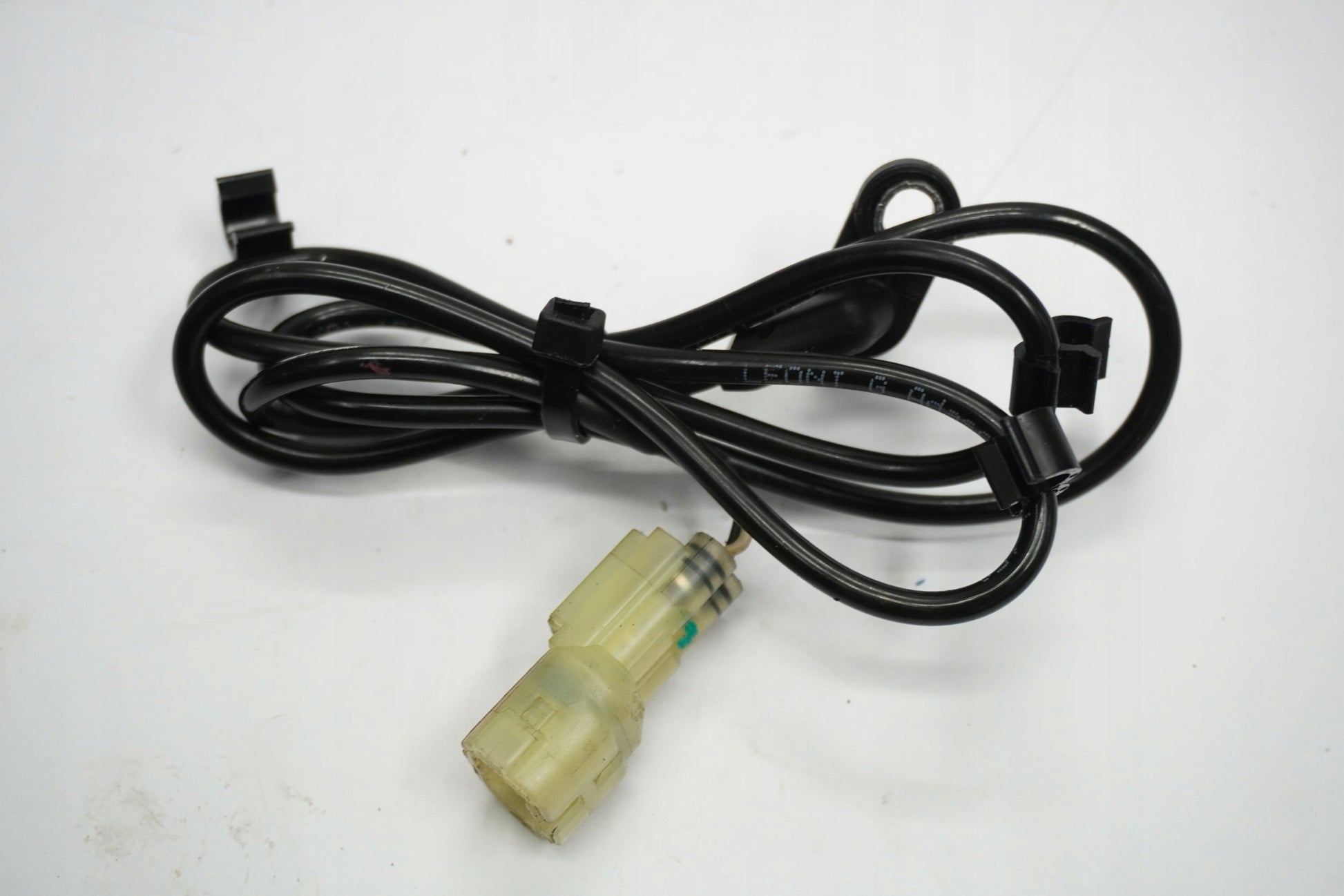 TRIUMPH TRIDENT 660 21- ABS Sensor vorne 4