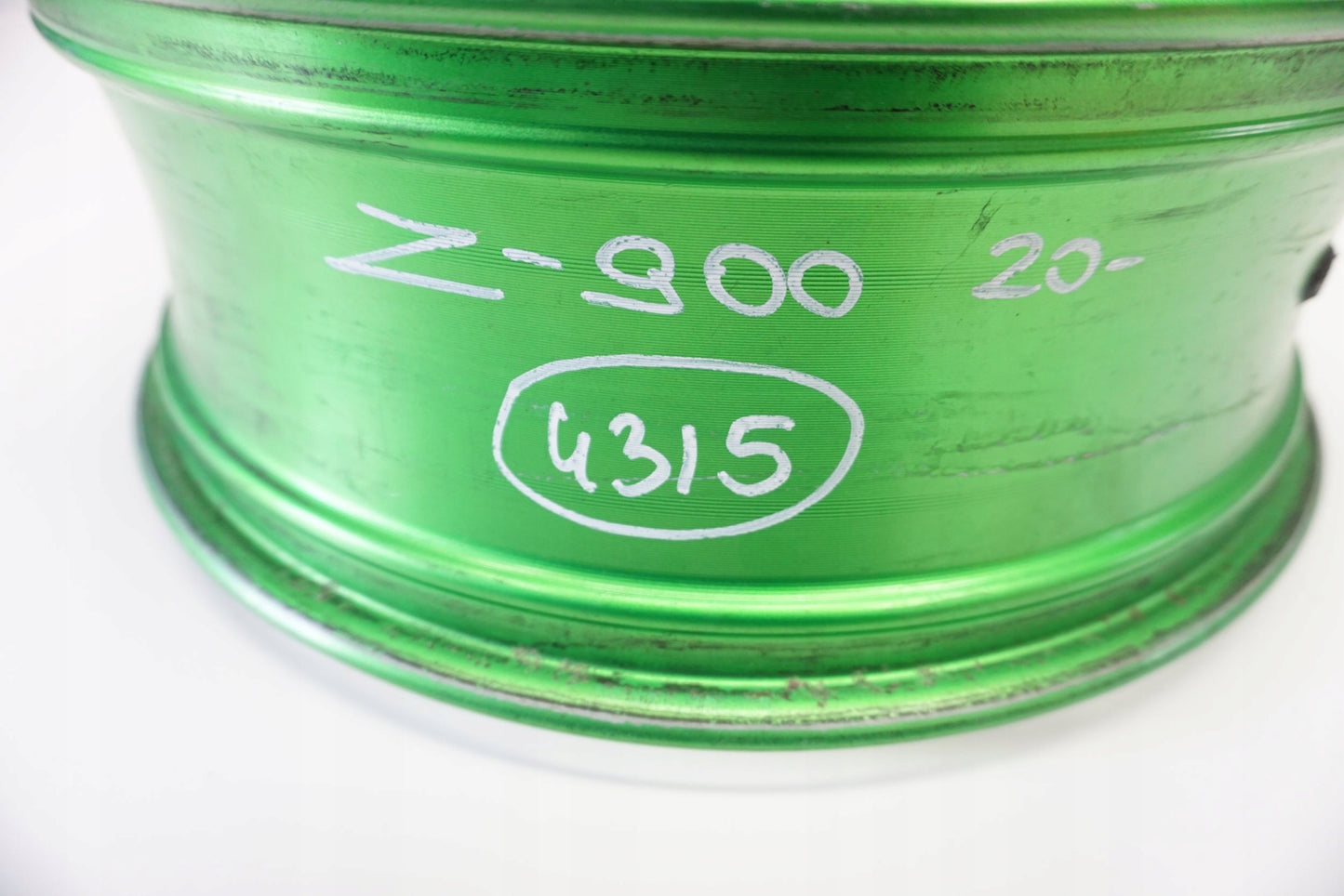 KAWASAKI Z-900 20- Felge hinten Wheel Hinterrad 6