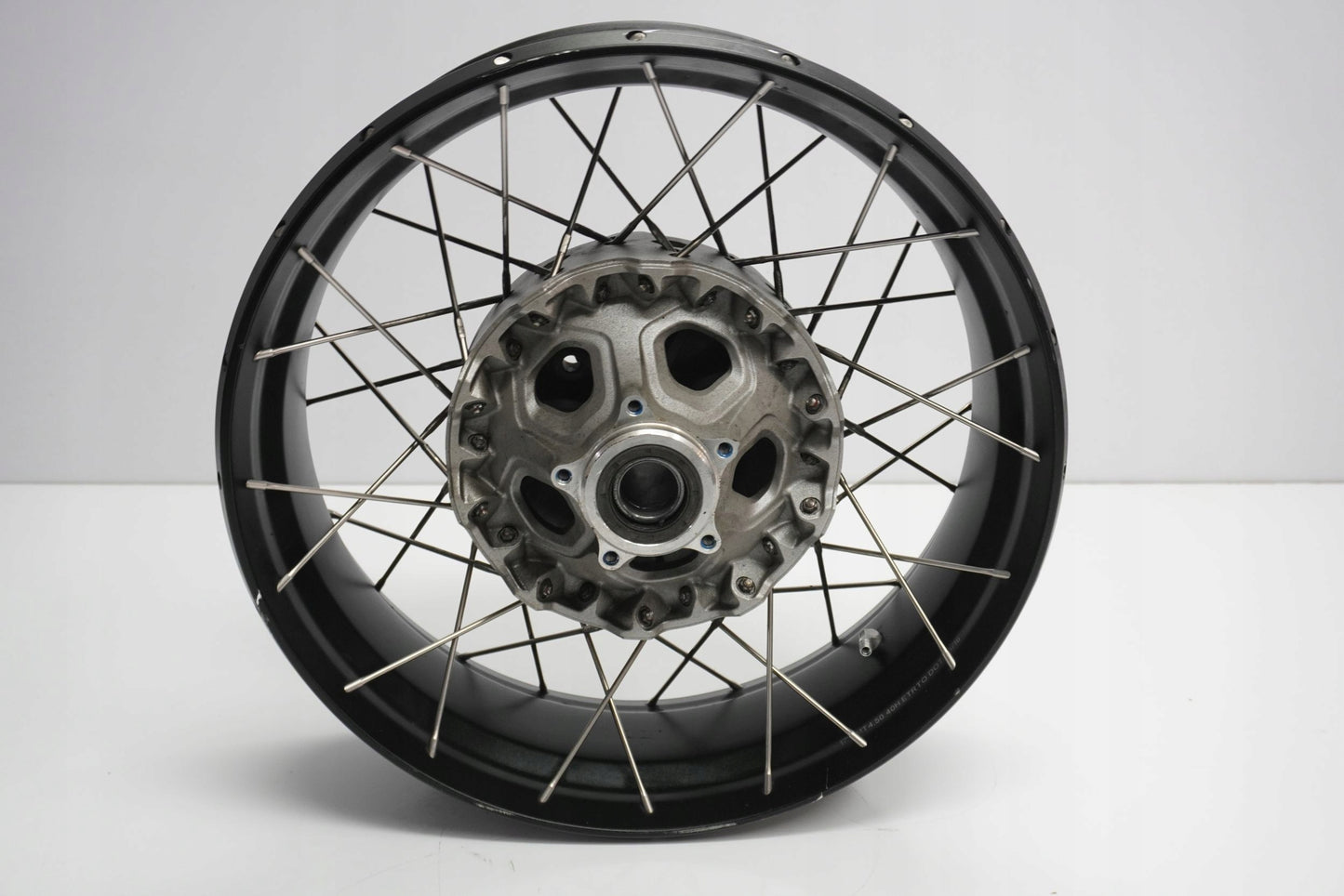 DUCATI MULTISTRADA 1200 S 10-15 Felge hinten Wheel Hinterrad 10