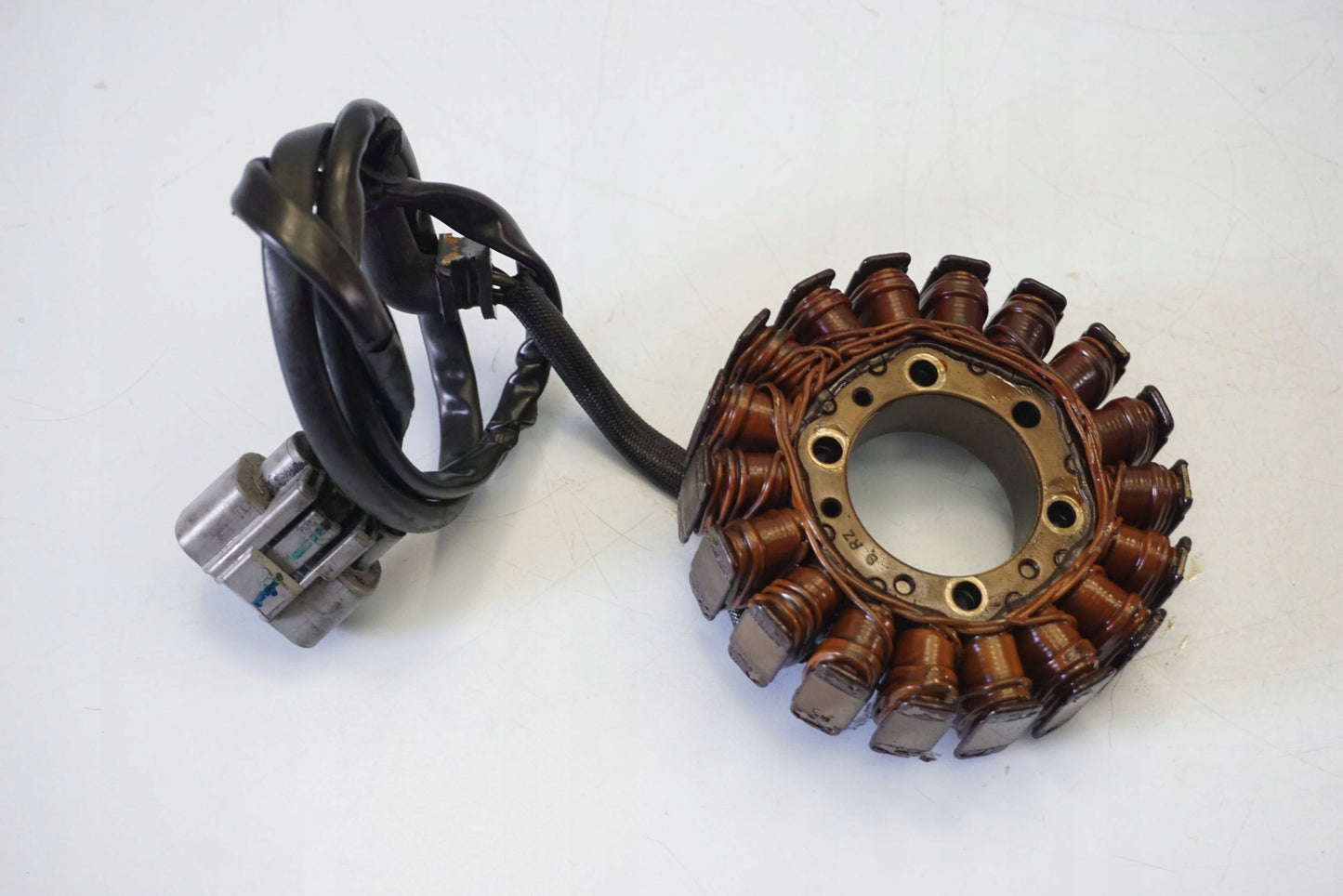 HONDA CB 650 F 14-18 Lichtmaschine Stator Generator Lima Alternator 3