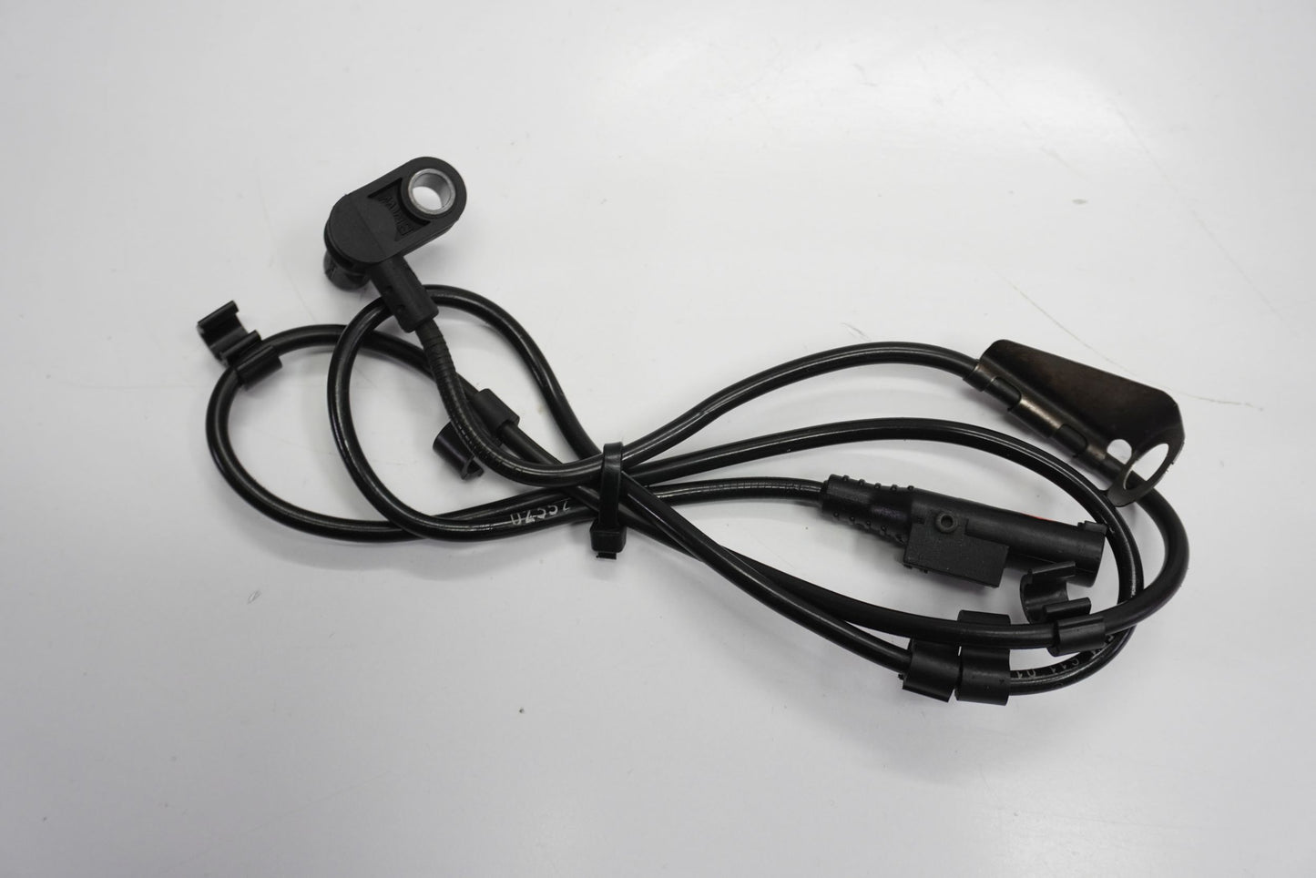 BMW R 1200 R K53 15-18 ABS Sensor vorne 4