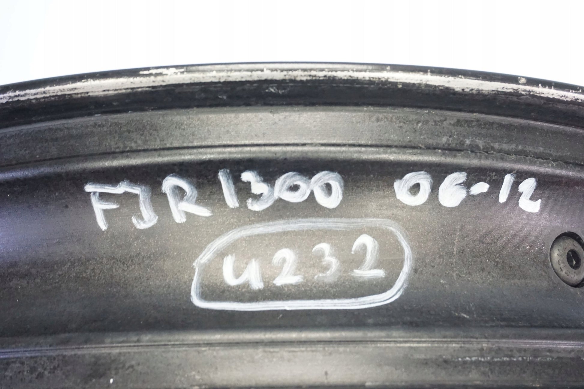 YAMAHA FJR 1300 06-12 Felge vorne Wheel Vorderrad 6