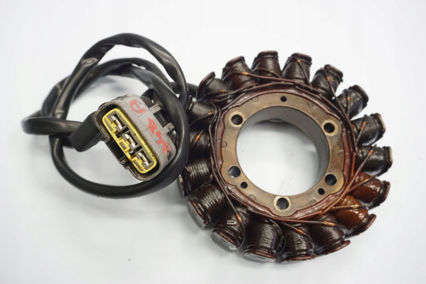 YAMAHA FJR 1300 06-12 Lichtmaschine Stator Generator Lima Alternator 4