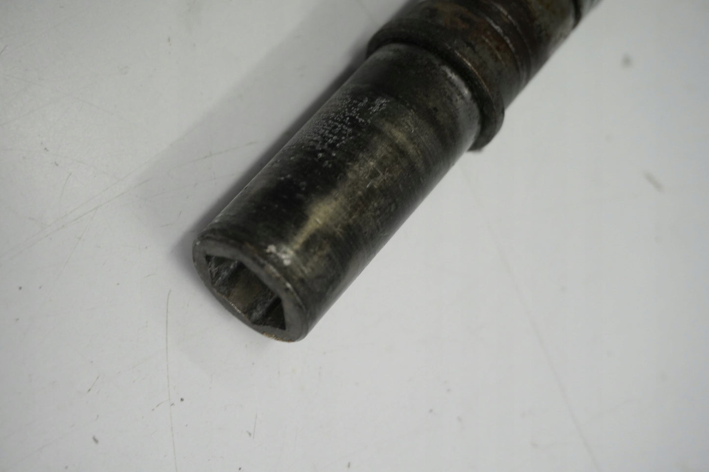 YAMAHA XT 660 Z TENERE 08-16 Vorderachse Achse vorne Radachse front axle 3