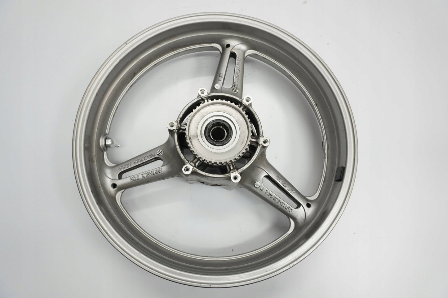 YAMAHA FJR 1300 01-05 Felge vorne Wheel Vorderrad 5