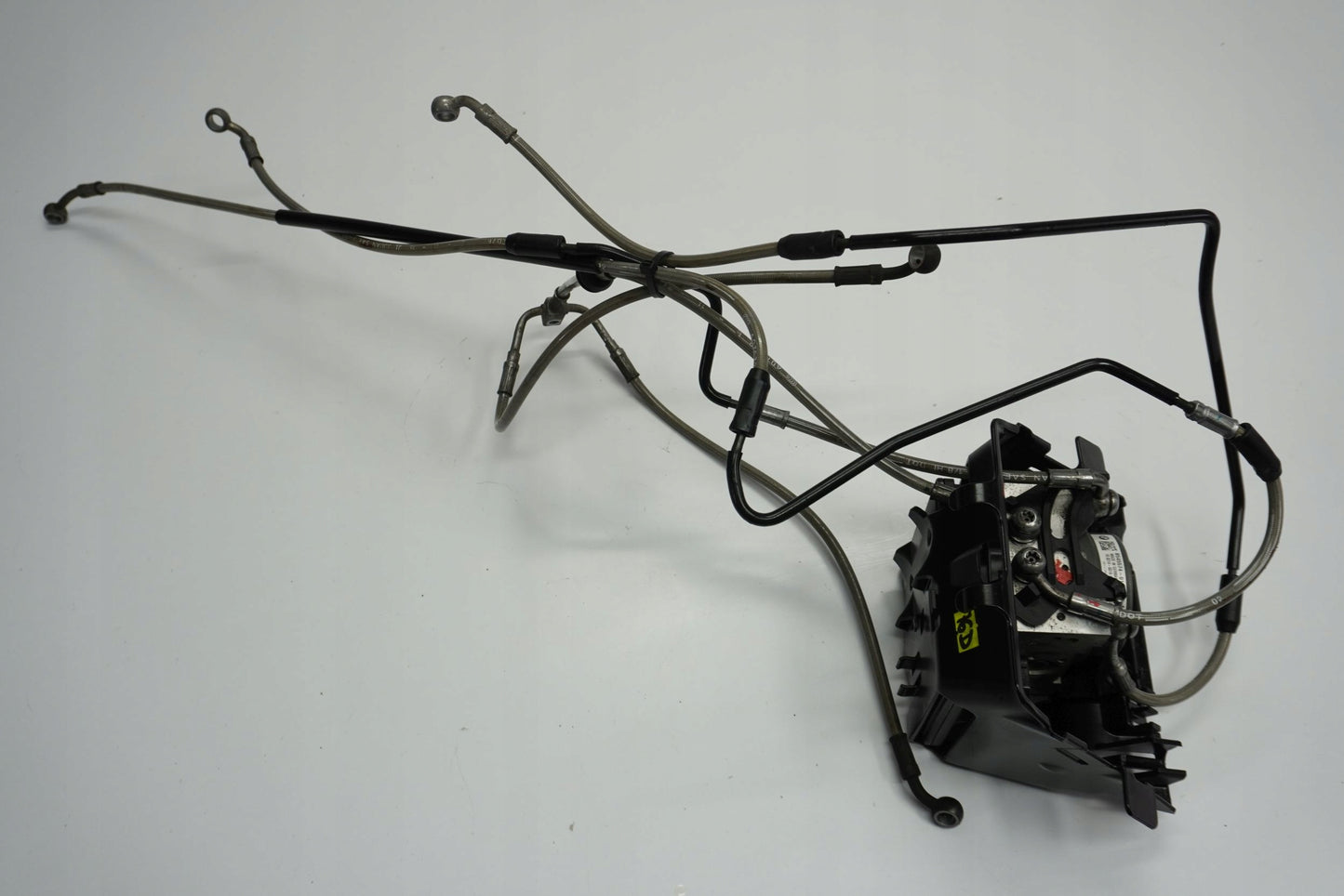 BMW R 1200 R K53 15-18 ABS Pumpe Druckmodulator 3