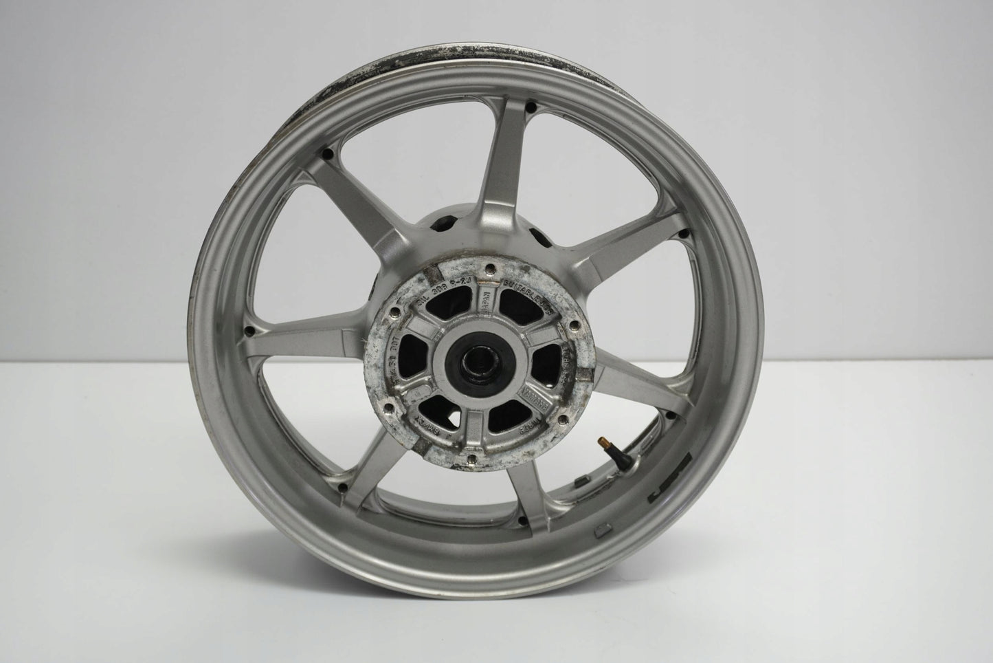 YAMAHA XVS 1300 A MIDNIGHT STAR 07-15 Felge hinten Wheel Hinterrad 4