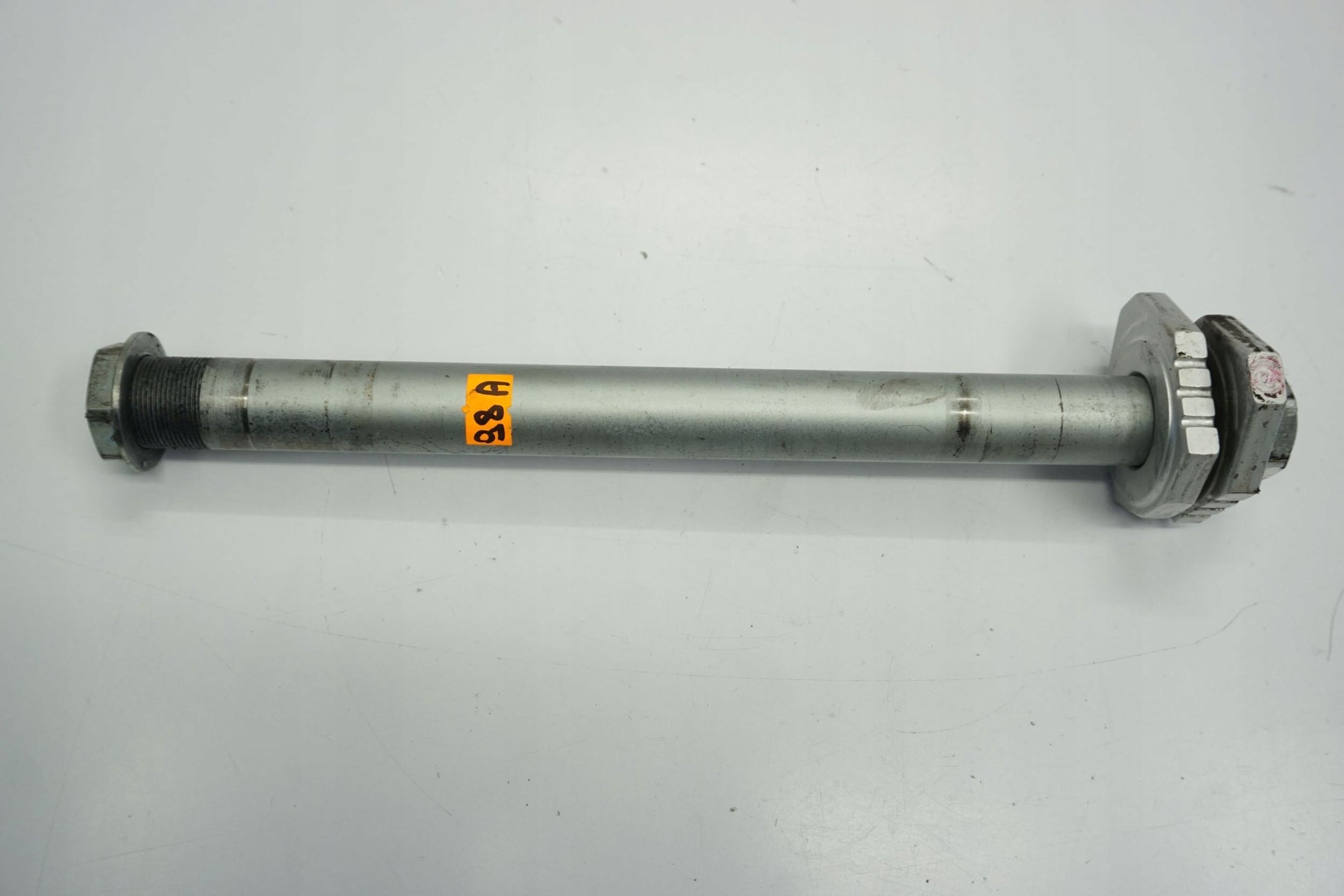 DUCATI MONSTER 937 21- Hinterachse Achse hinten Radachse rear axle 3