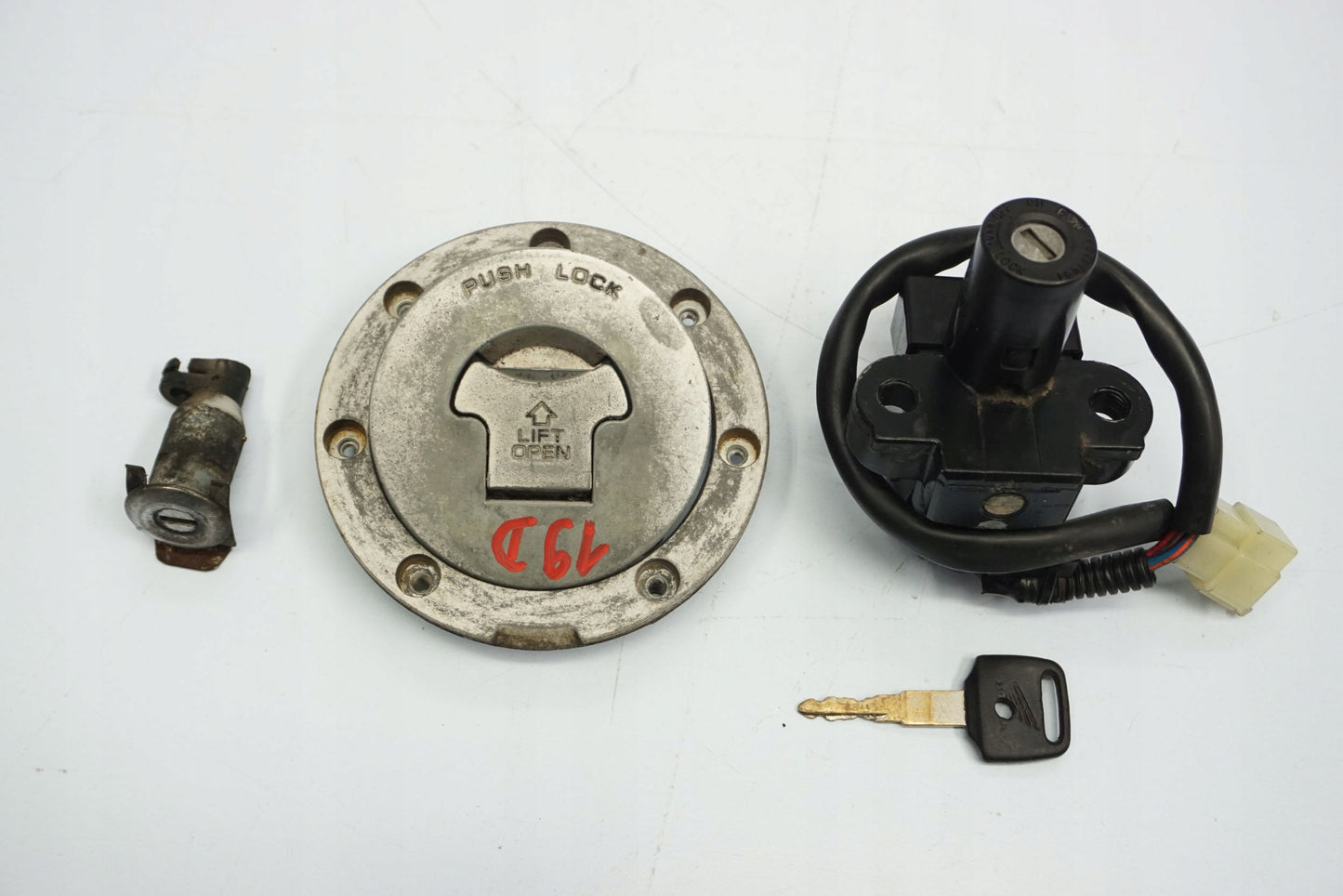 HONDA CBR 1100 XX 96-06 Schlosssatz Zündschloss Lock Set