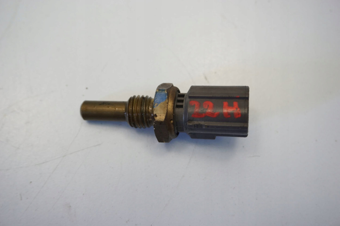 SUZUKI GSR 600 06-10 Temperatursensor Thermostat Temperature sensor