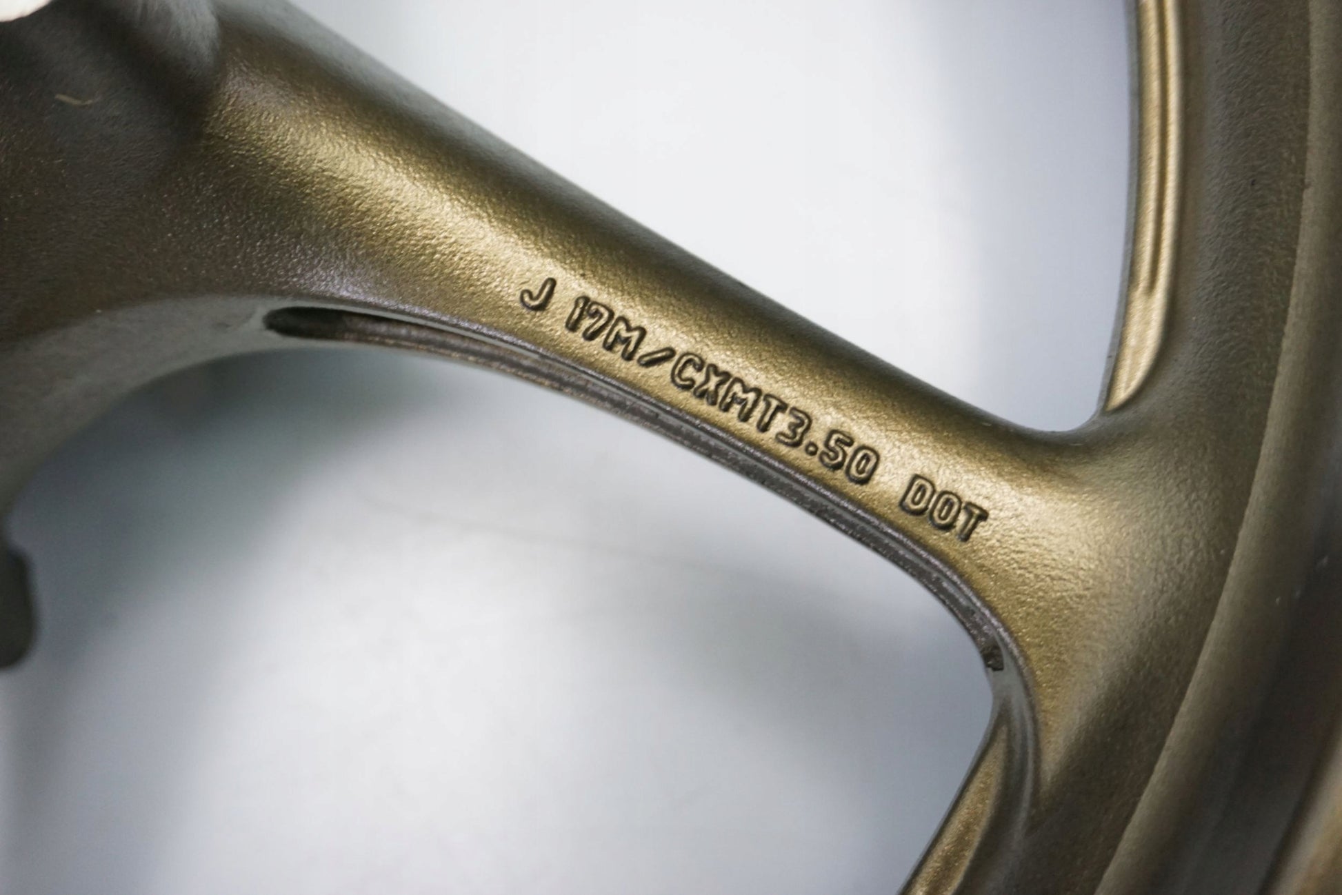 YAMAHA FZ6 FAZER 600 04-09 Felge vorne Wheel Vorderrad 2