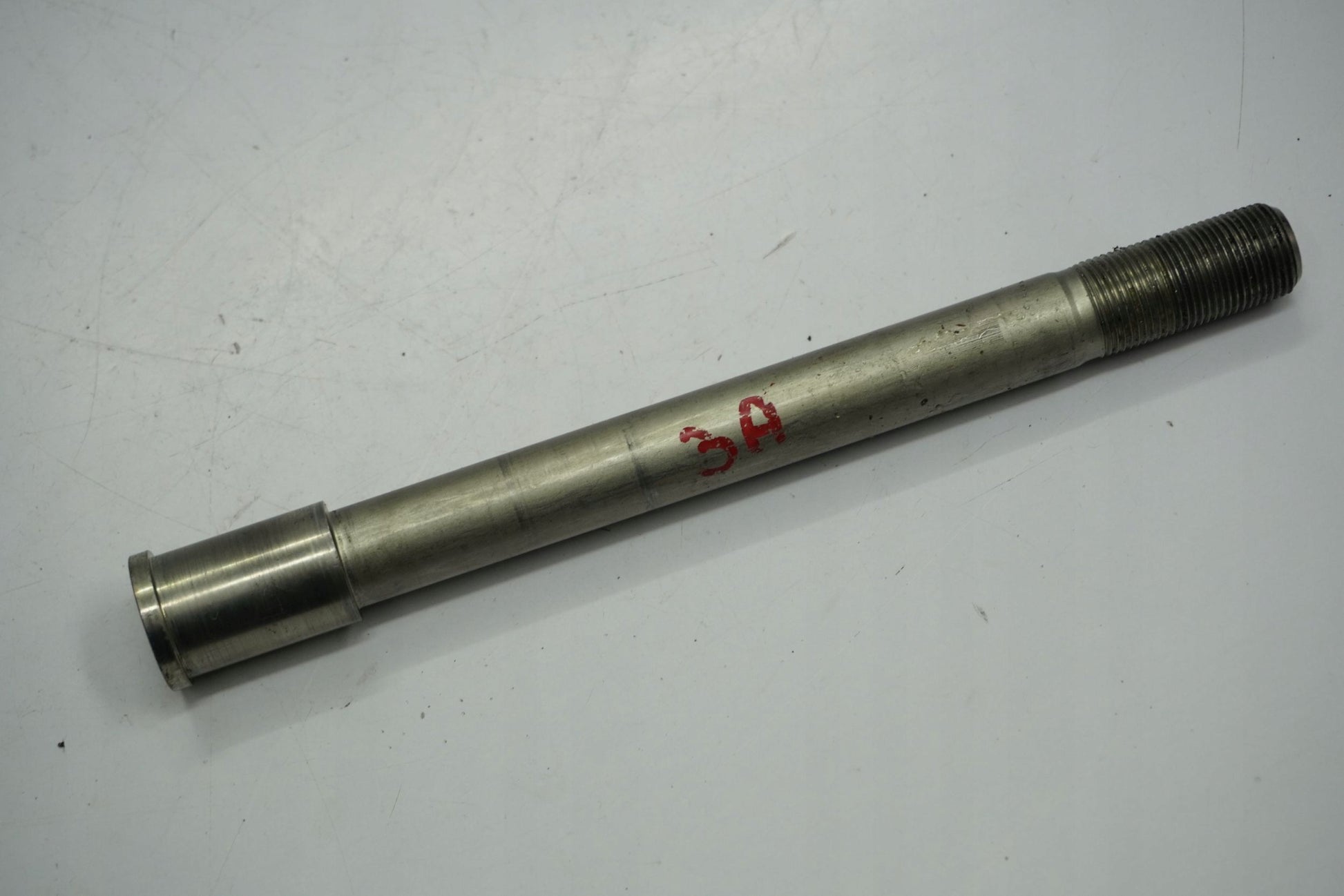 KAWASAKI Z 900 RS CAFE 18-22 Vorderachse Achse vorne Radachse front axle 4