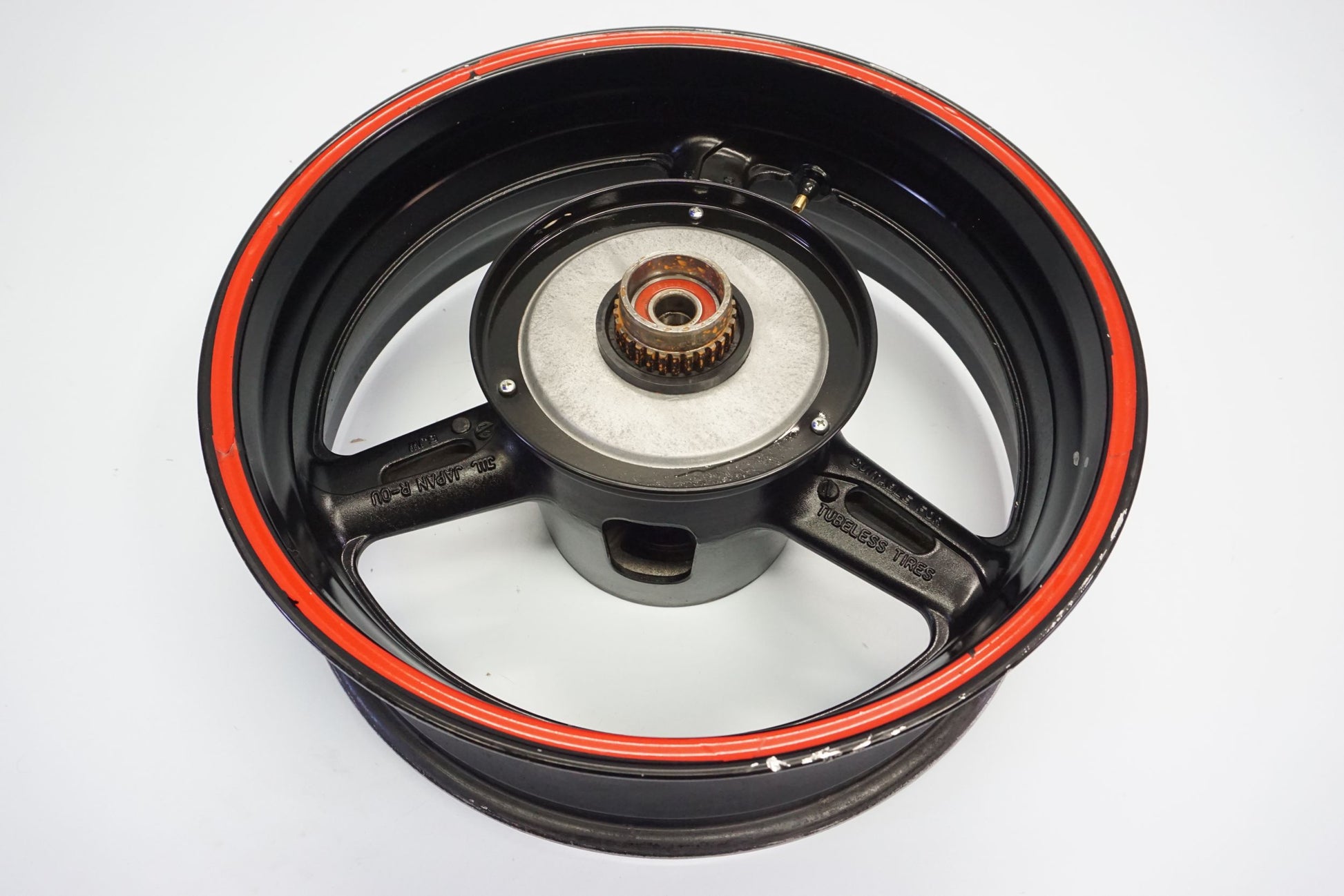 YAMAHA FJR 1300 06-12 Felge hinten Wheel Hinterrad 2