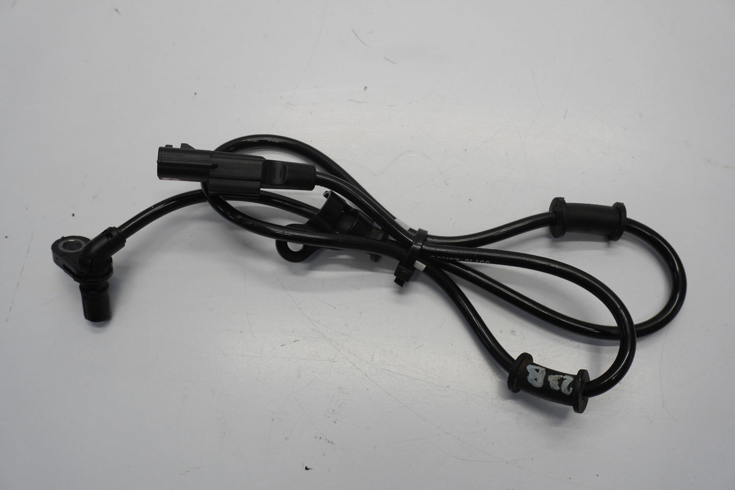 SUZUKI GSX-R 125 18- ABS Sensor vorne 6