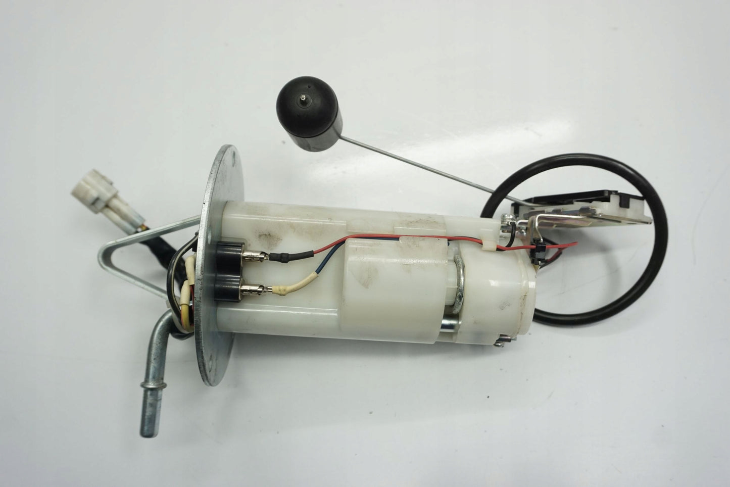SUZUKI GSX-R 600 750 K8 K9 L0 Benzinpumpe Kraftstoffpumpe Fuel Pump 6