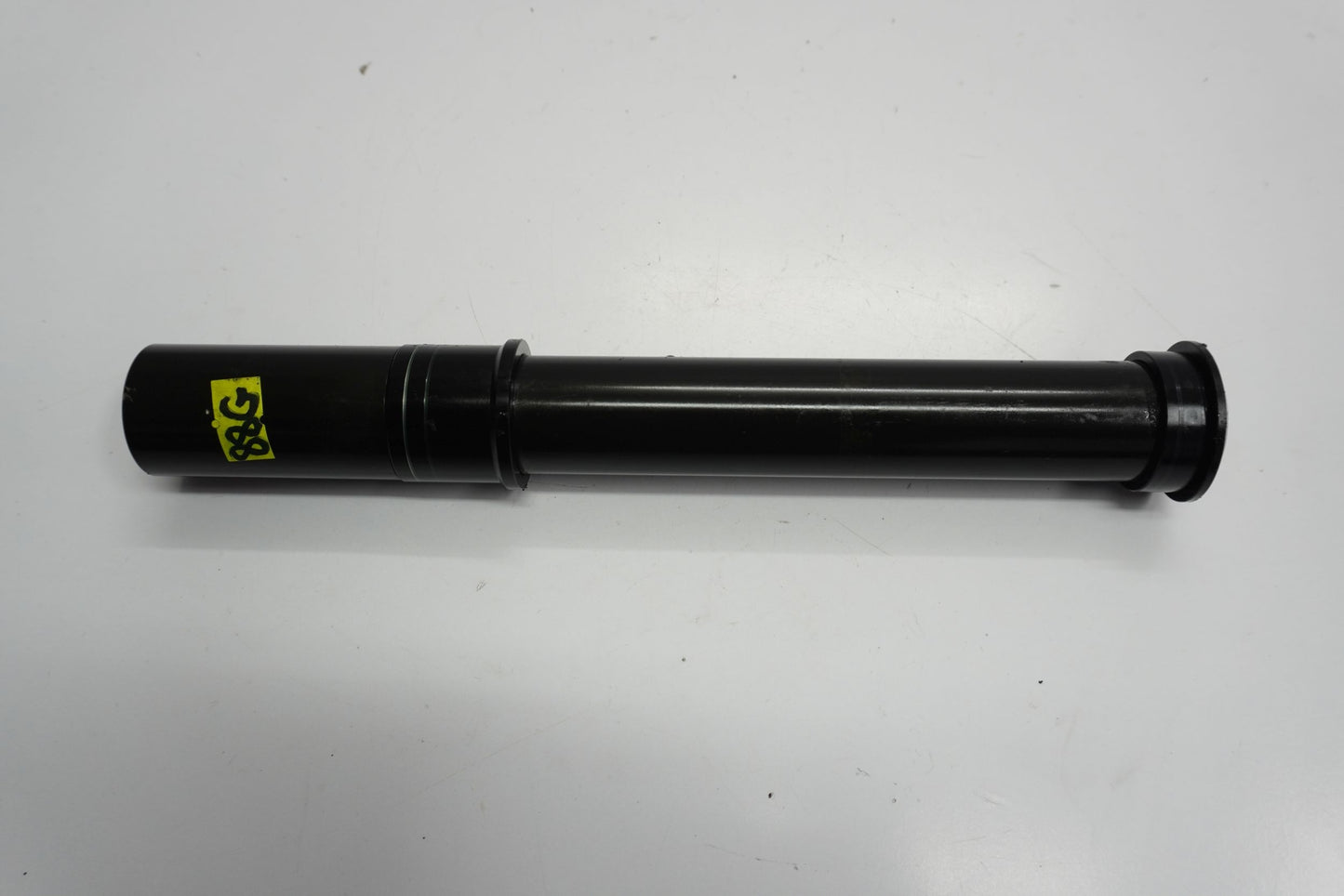 KTM 790 DUKE L 18- Vorderachse Achse vorne Radachse front axle 2