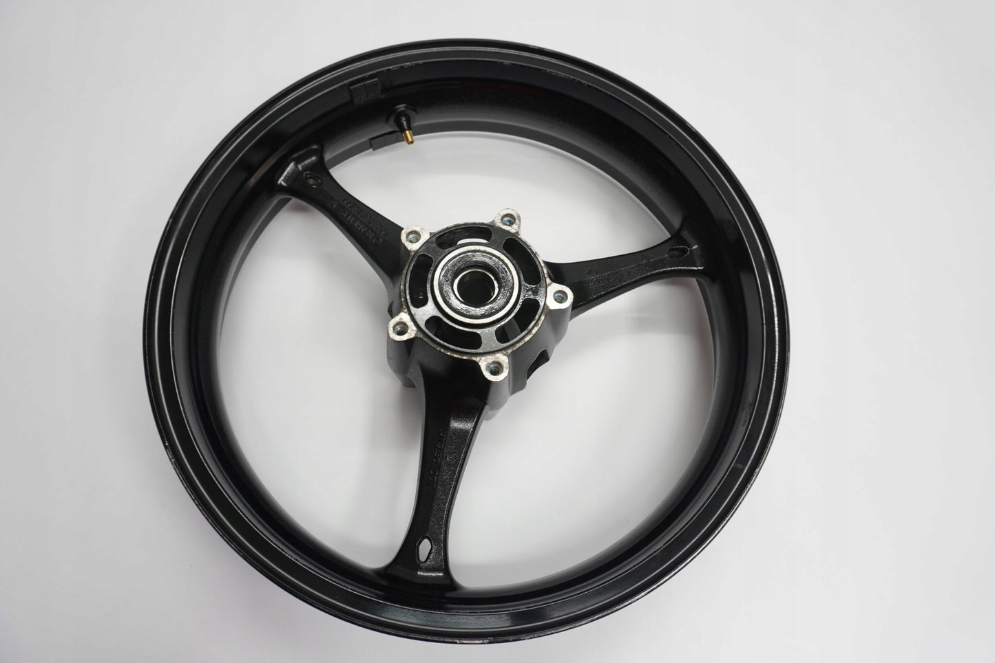 SUZUKI GSX-R 1000 K7-K8 Felge vorne Wheel Vorderrad 6