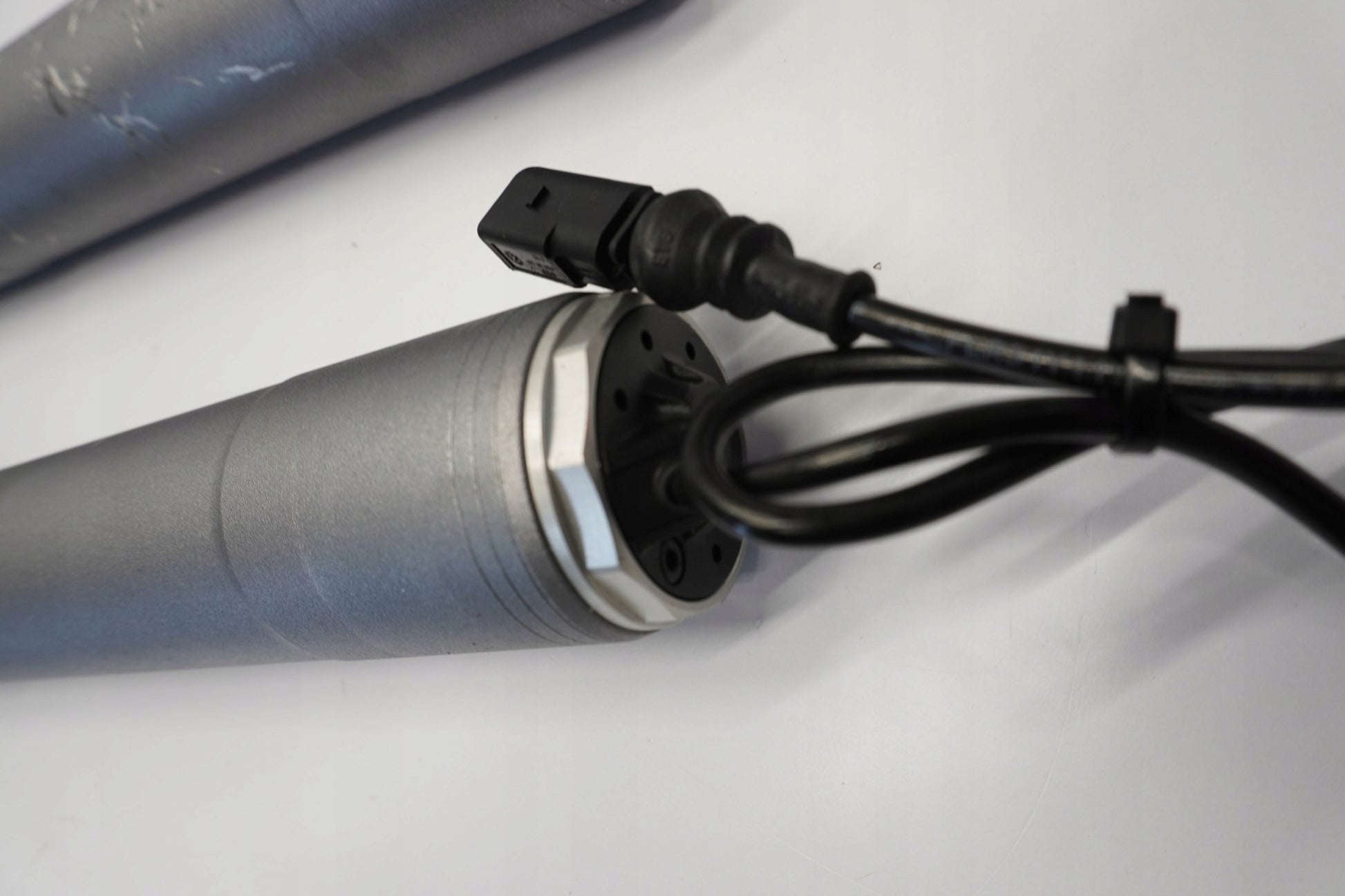 DUCATI MULTISTRADA V2 S 22- Gabel Gabelholme Fork 8