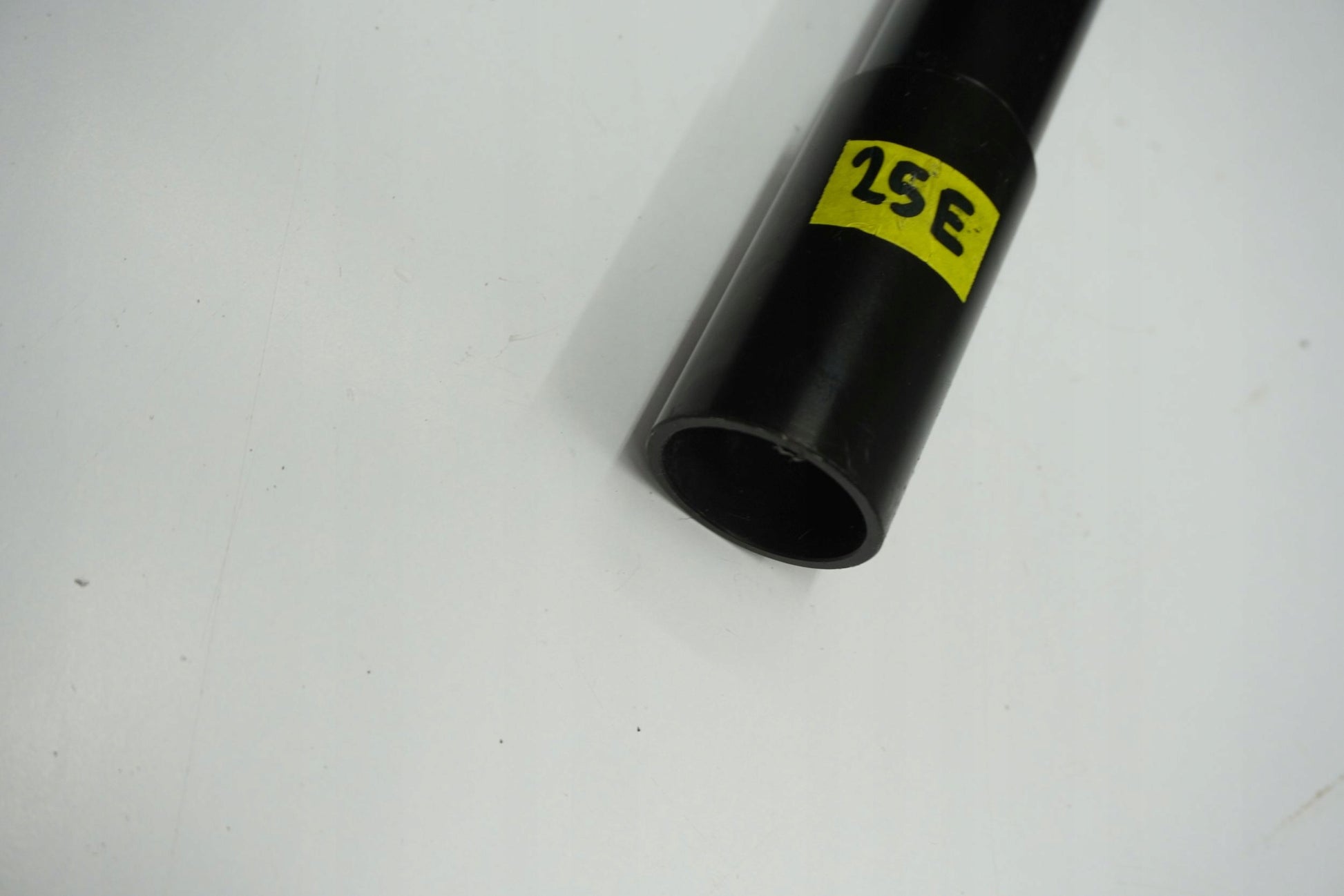 KTM 790 DUKE 18- Vorderachse Achse vorne Radachse front axle 4