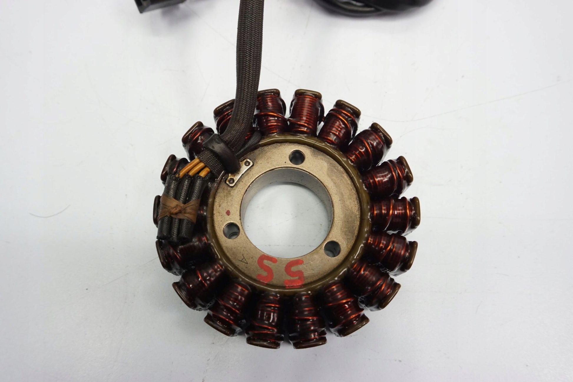 SUZUKI DL 650 V-STROM 12-16 Lichtmaschine Stator Generator Lima Alternator 4