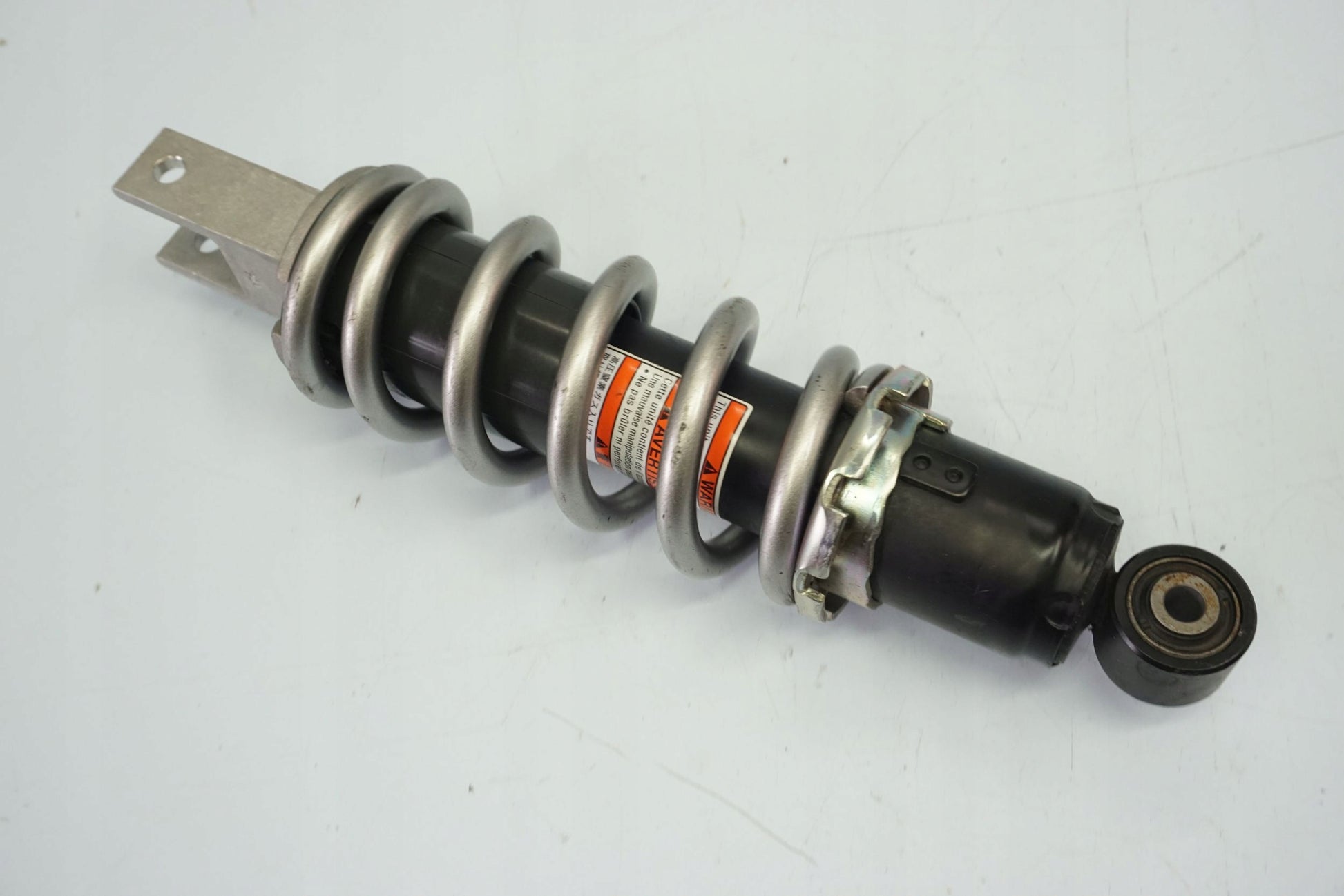 KAWASAKI Z-800 13-17 Stoßdämpfer Federbein shock absorber 4