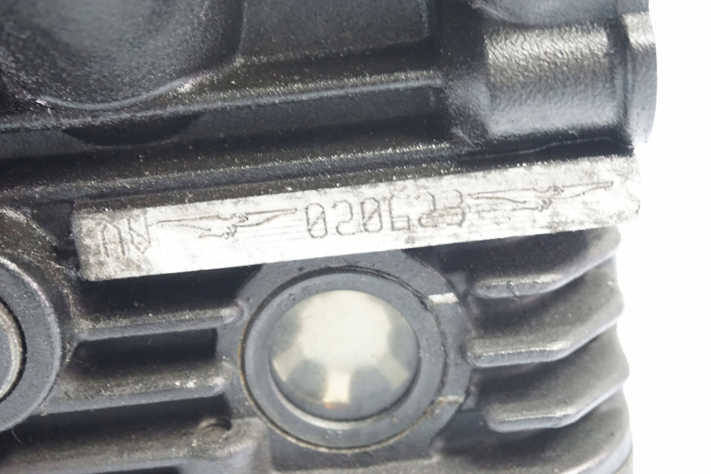 MOTO GUZZI V85 TT 2020 Motor Motorblock Engine 8