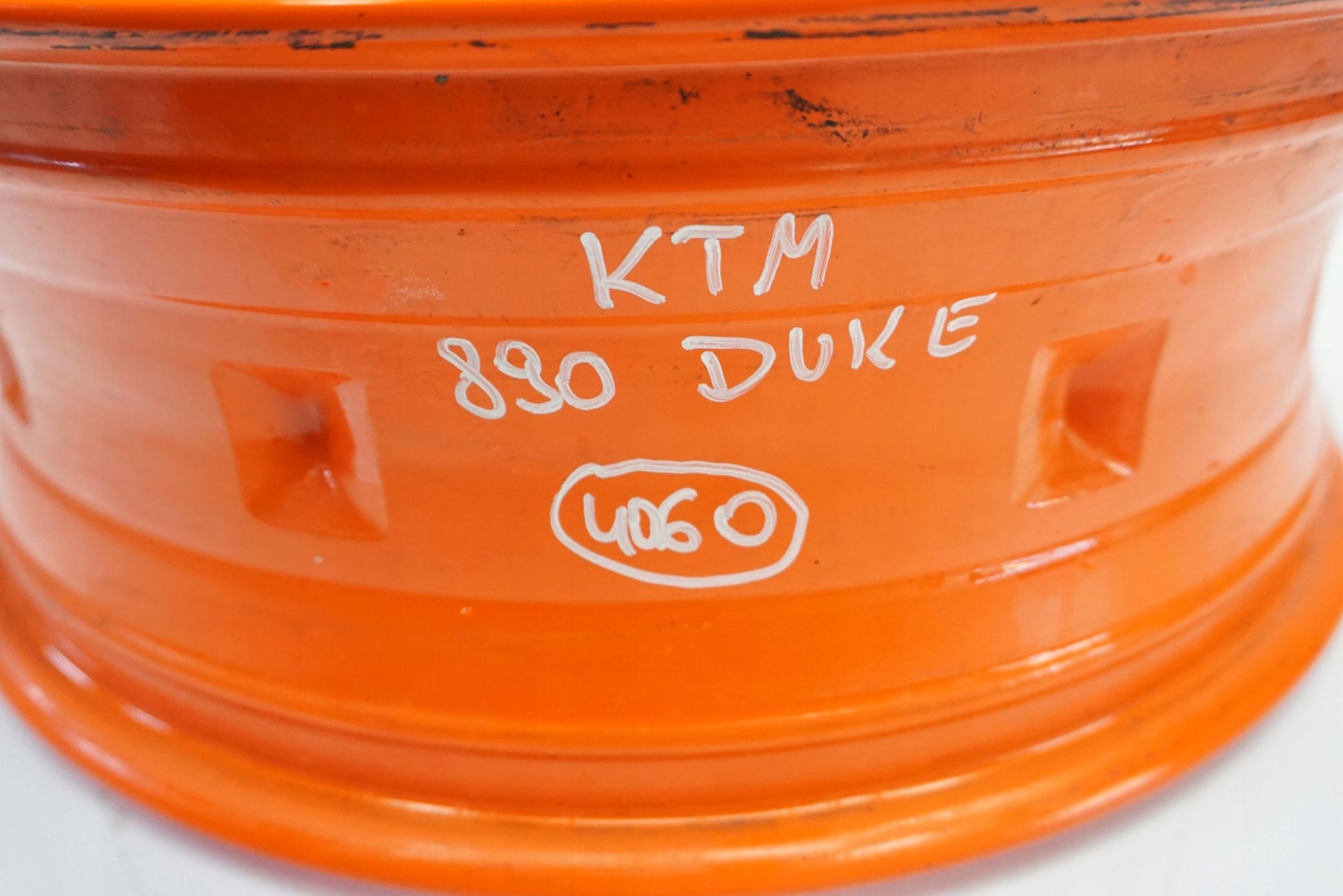 KTM 890 DUKE R 20- Felge hinten Wheel Hinterrad 3