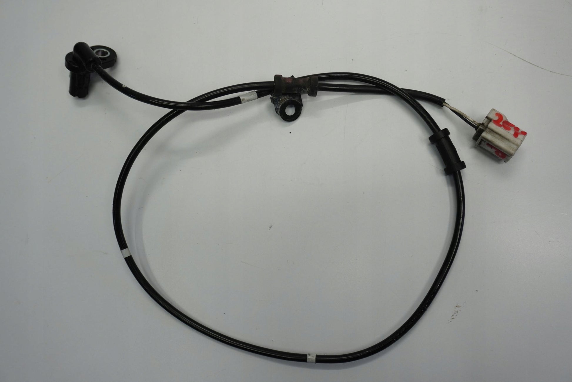 YAMAHA TRACER 9 GT 21- ABS Sensor vorne 7