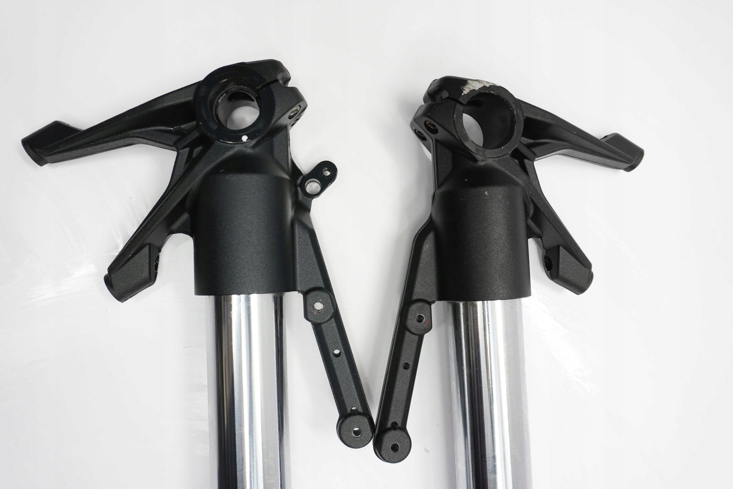 DUCATI MULTISTRADA 1200 S 10-15 Gabel Gabelholme Fork 11