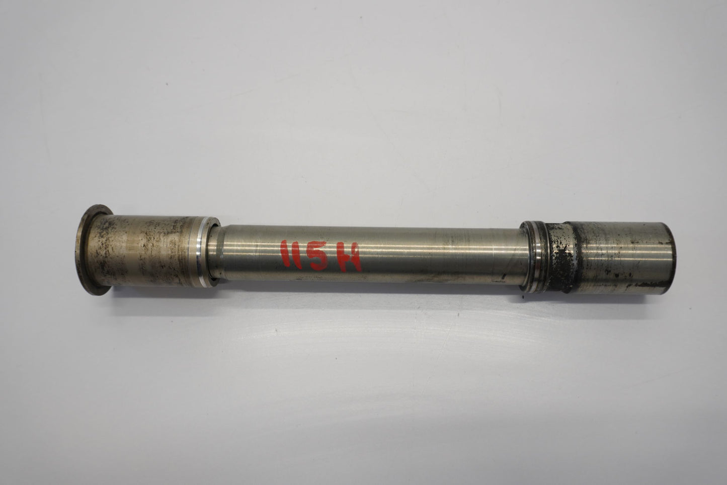 BMW K 1300 R 09-16 Vorderachse Achse vorne Radachse front axle 4