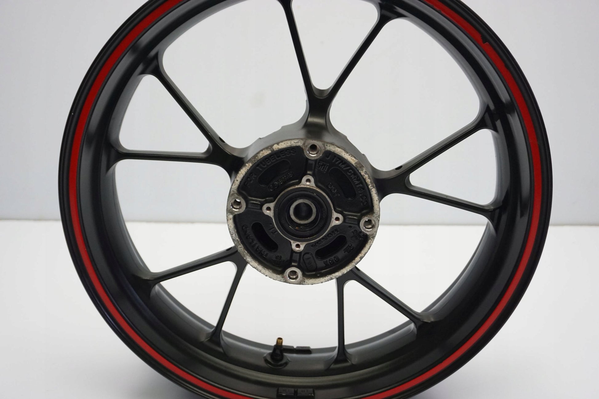 HONDA CB 125 R JC79 18-20 Felge hinten Wheel Hinterrad 10
