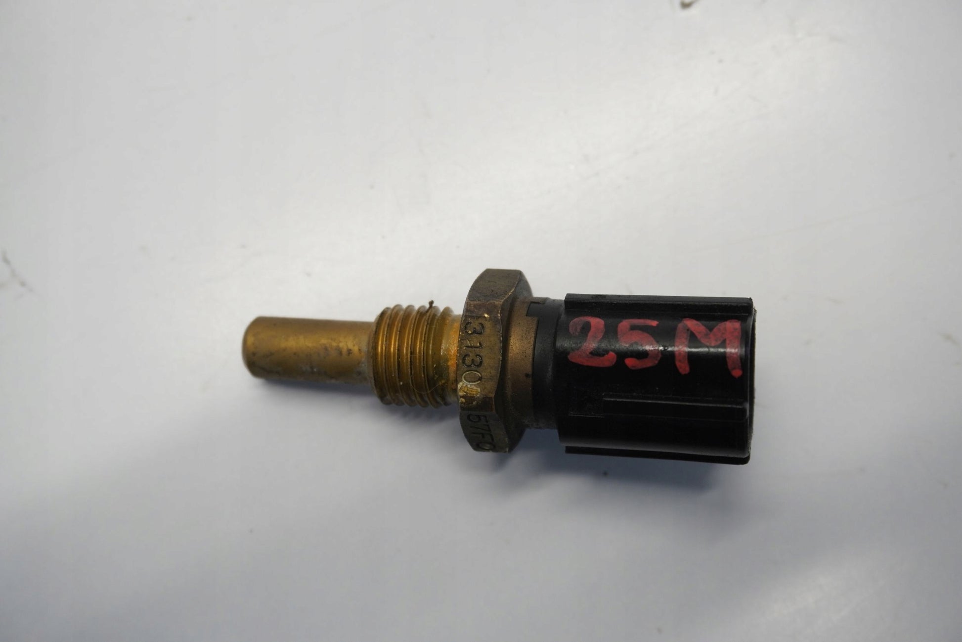 SUZUKI SV 650 03-12 Temperatursensor Thermostat Temperature sensor 2