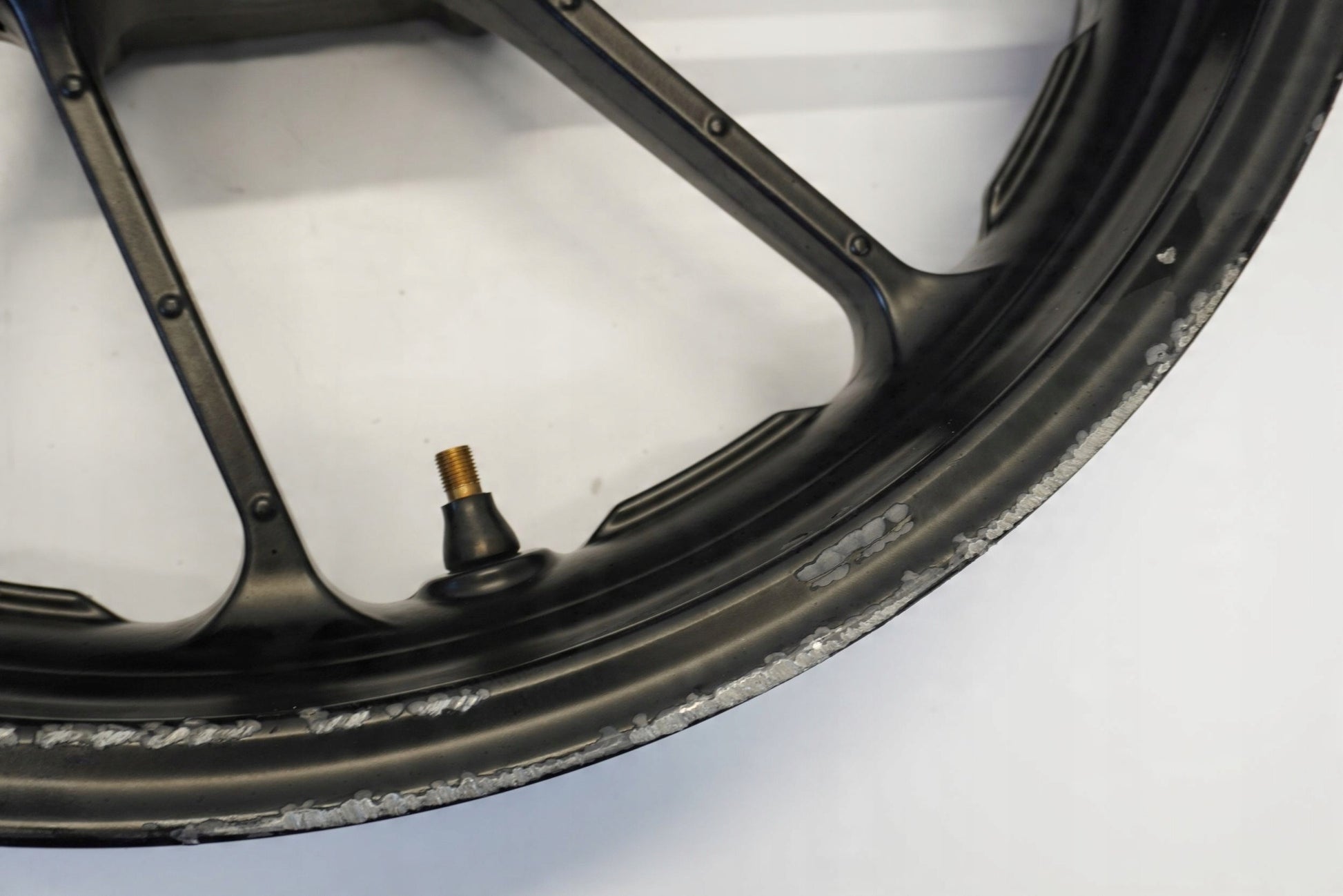 YAMAHA MT-07 13-17 Felge vorne Wheel Vorderrad 8