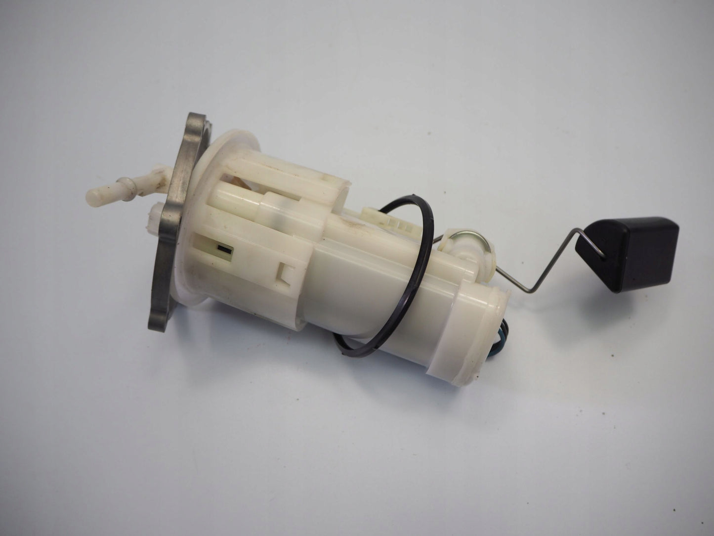 YAMAHA XJ6 DIVERSION S 09-16 Benzinpumpe Kraftstoffpumpe Fuel Pump