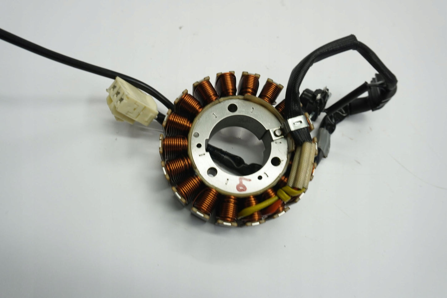 YAMAHA XVS 1300 A MIDNIGHT STAR 07-15 Lichtmaschine Stator Generator Lima Alternator 3