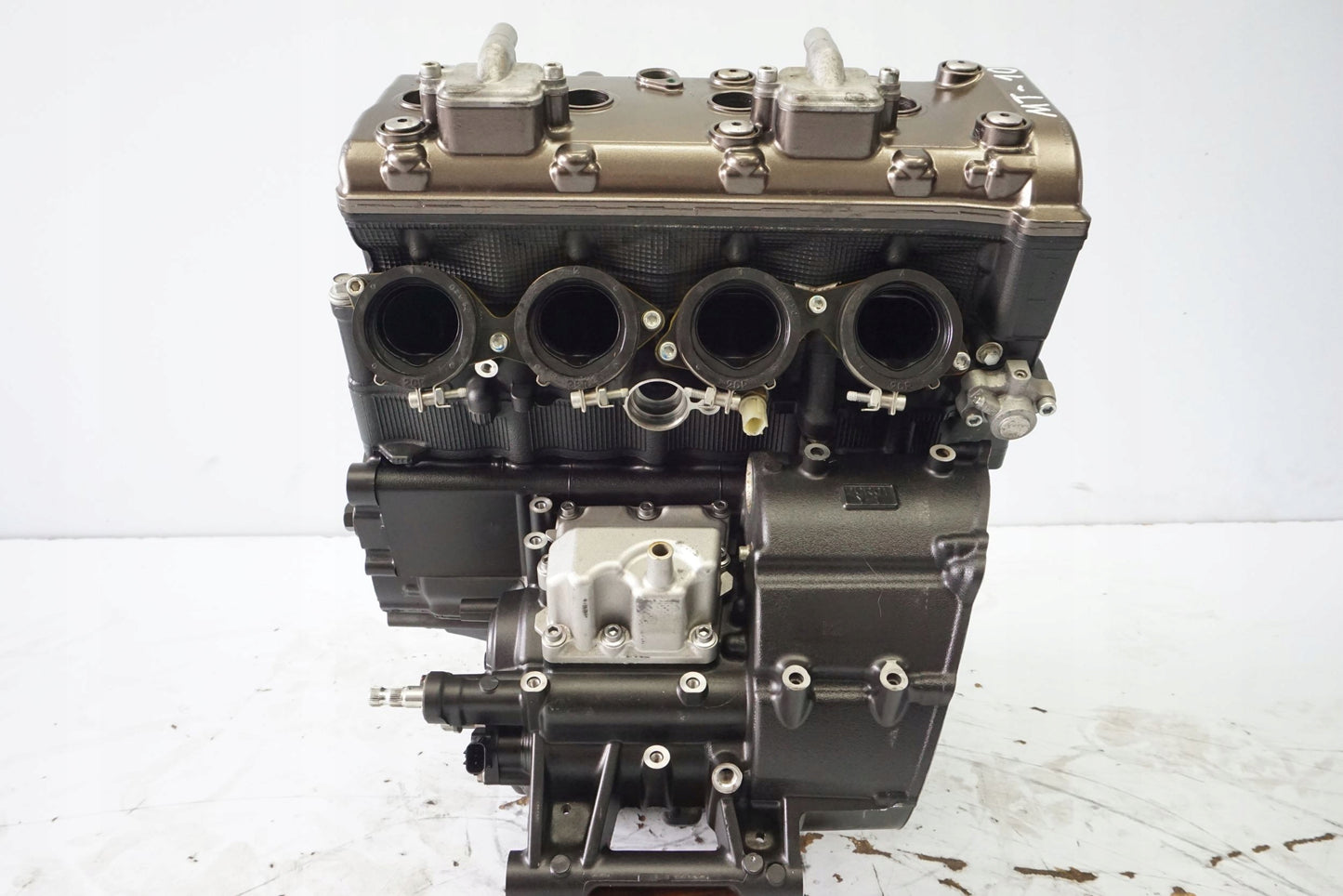 YAMAHA MT-10 16-21 Motor Motorblock Engine 2